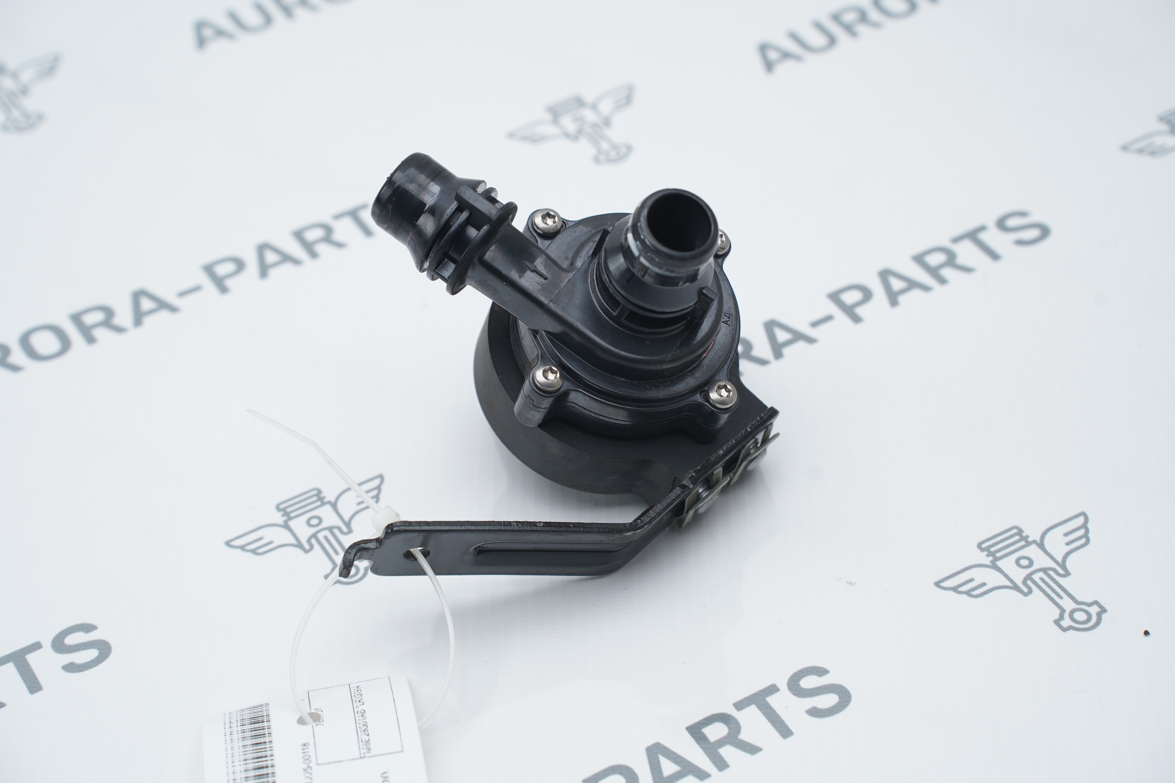 Насос системы охлаждения дополнительный Land Rover Range Rover Sport