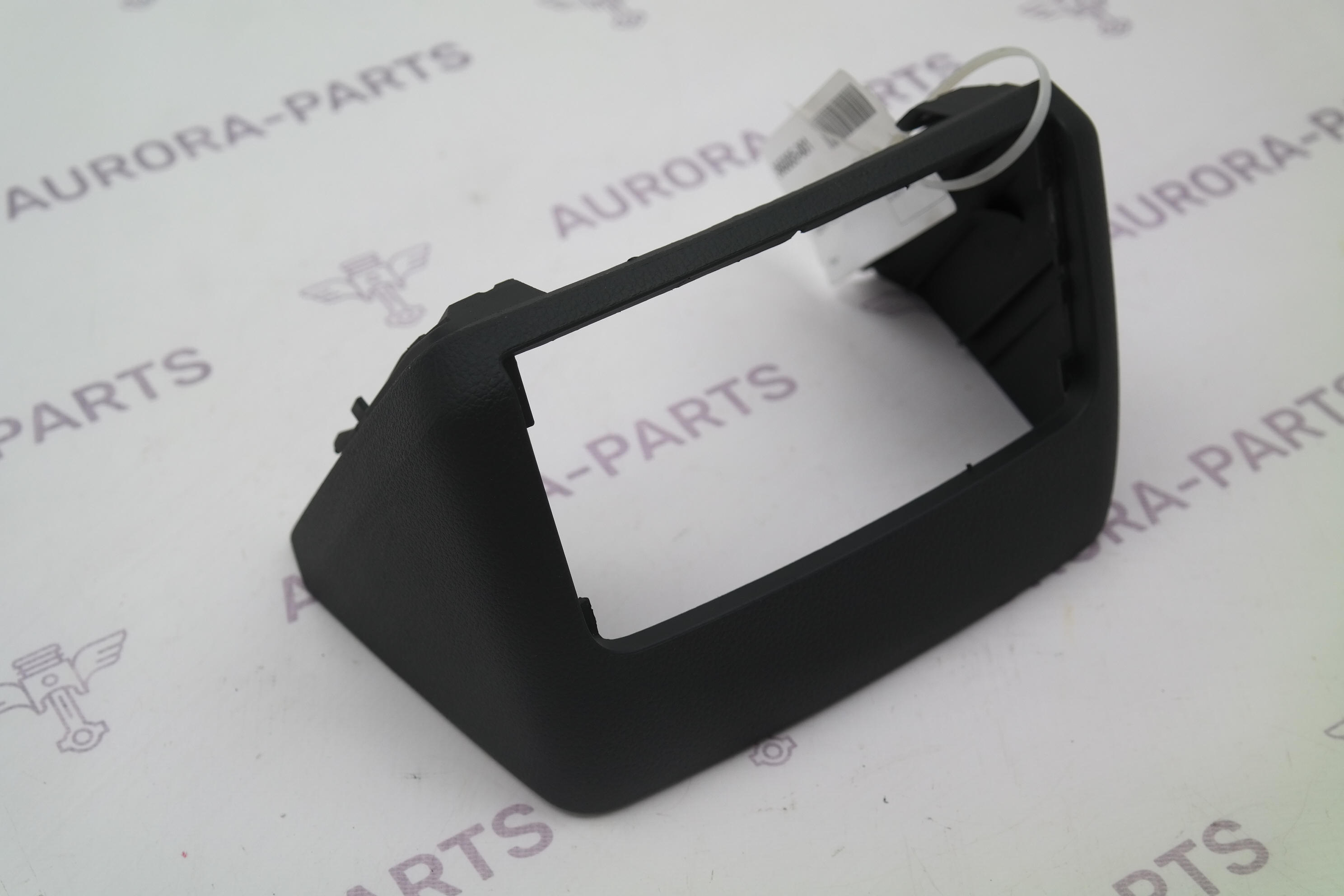 Накладка центральной консоли задняя Audi Q7