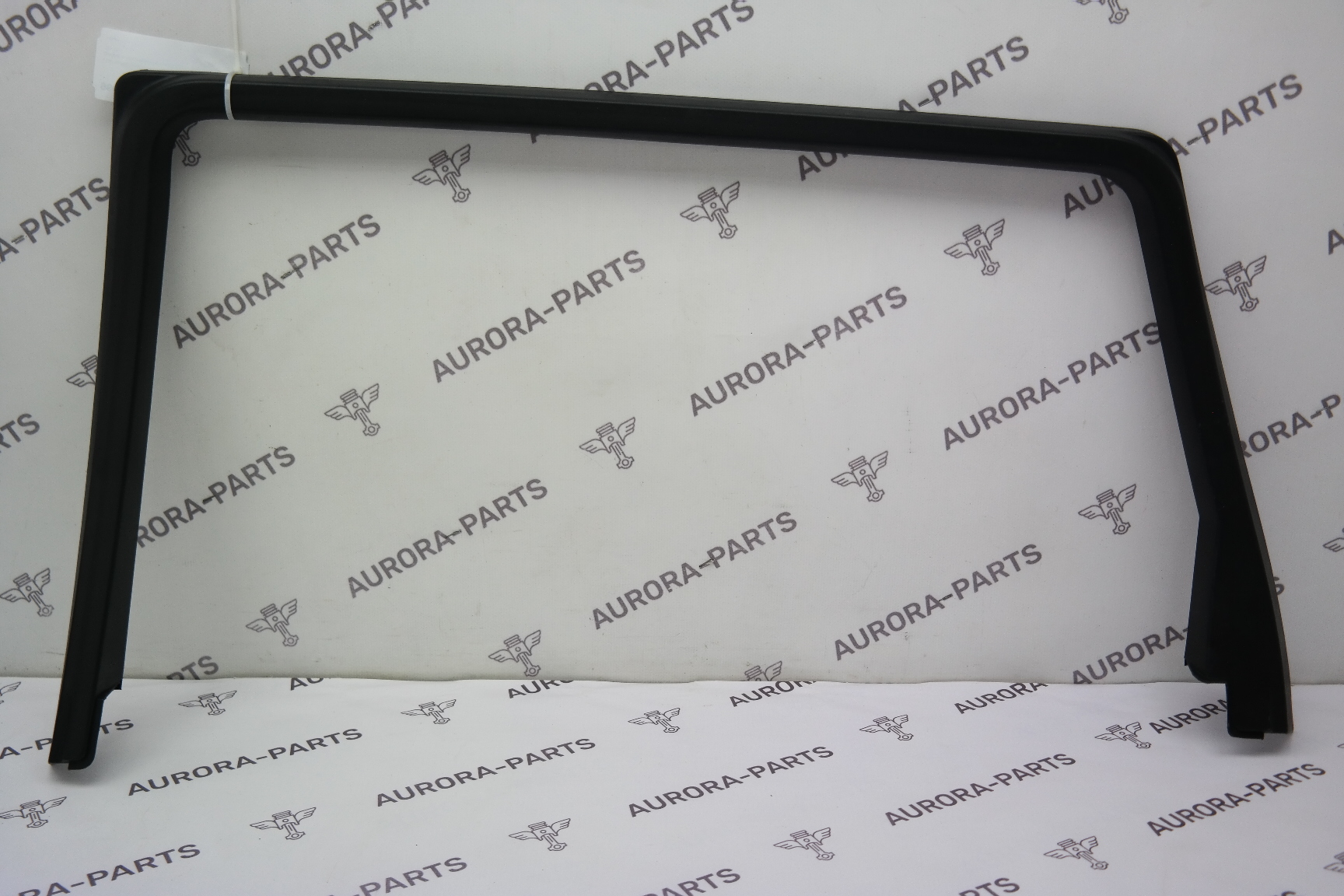 Накладка рамы окна задней двери внутренняя RH Audi Q7