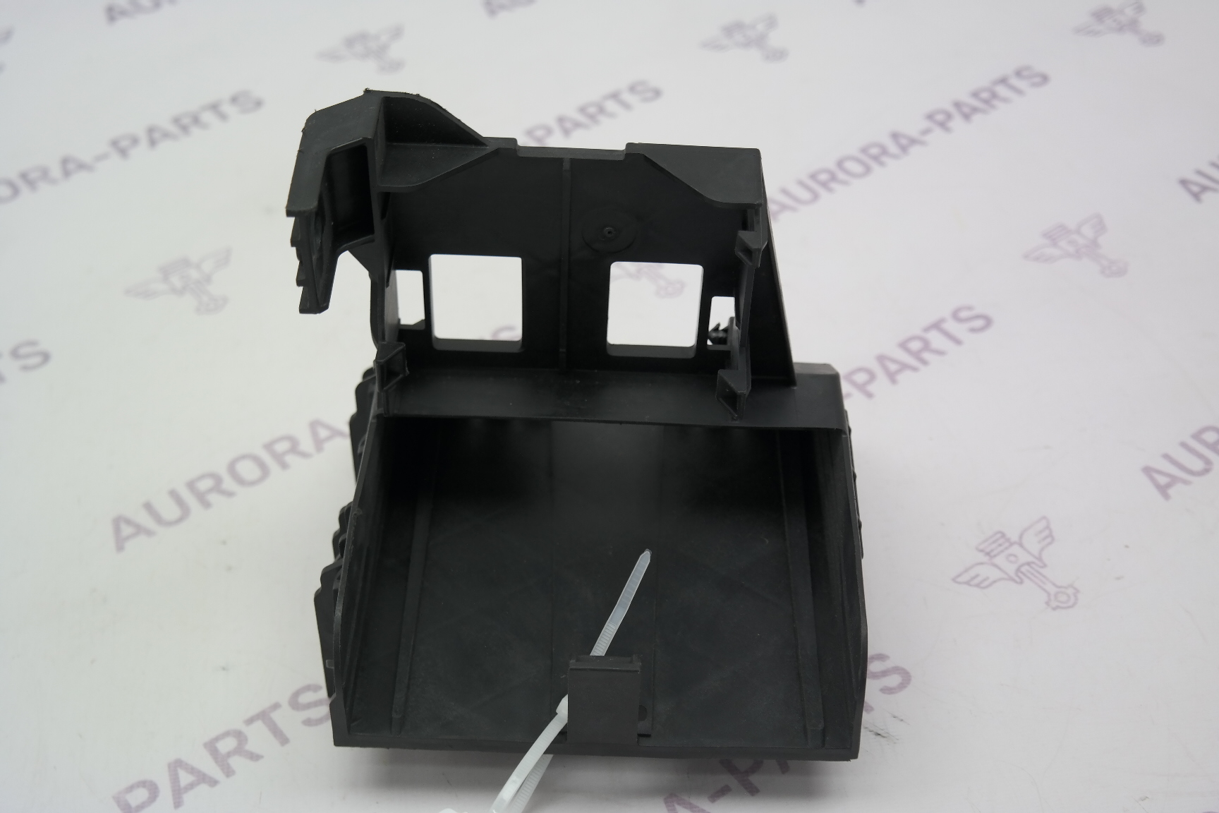 Кронштейн блоков управления Audi Q7