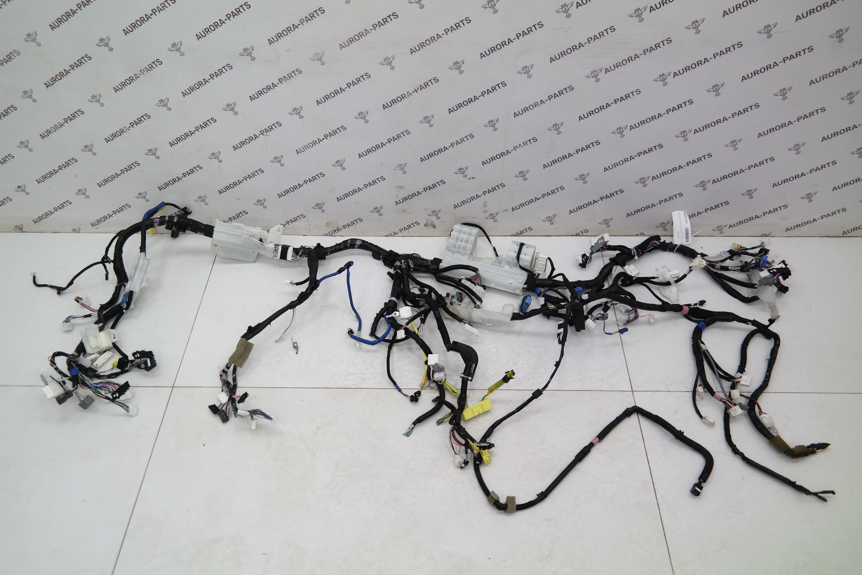 Жгут проводов торпеды Toyota Land Cruiser Prado 1GDFTV