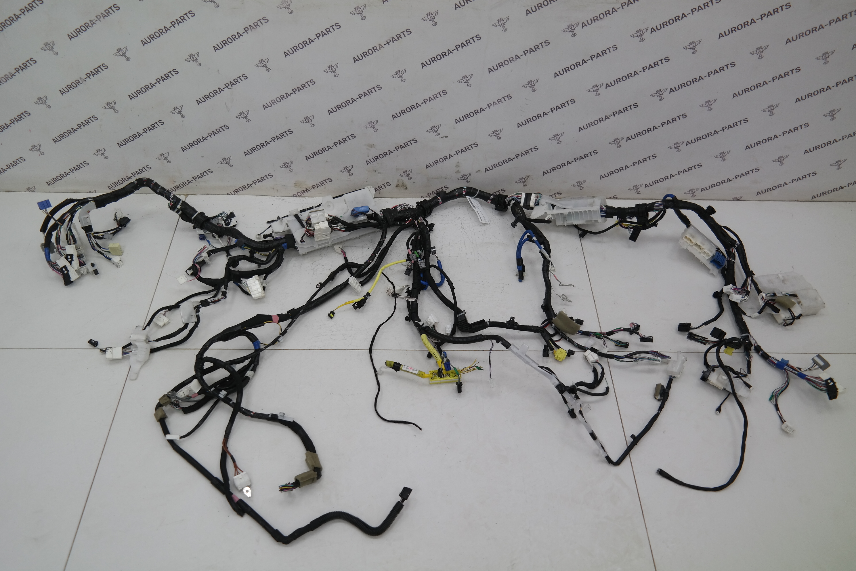 Жгут проводов торпеды Toyota Land Cruiser Prado 1GDFTV