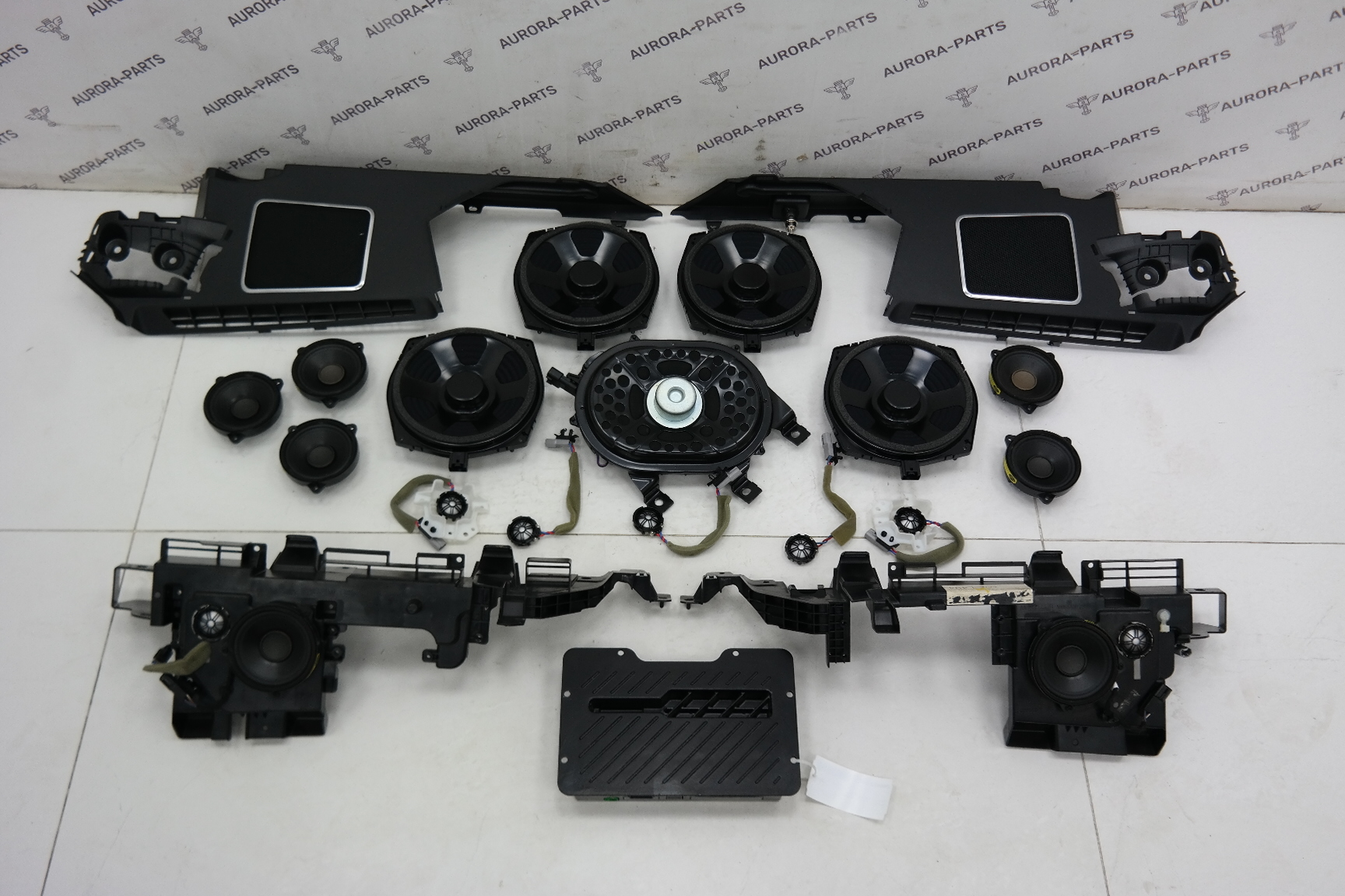 Динамики range rover. Динамики range rover. Динамики range rover. Range rover l322 harman kardon logic 7. Динамики range rover.