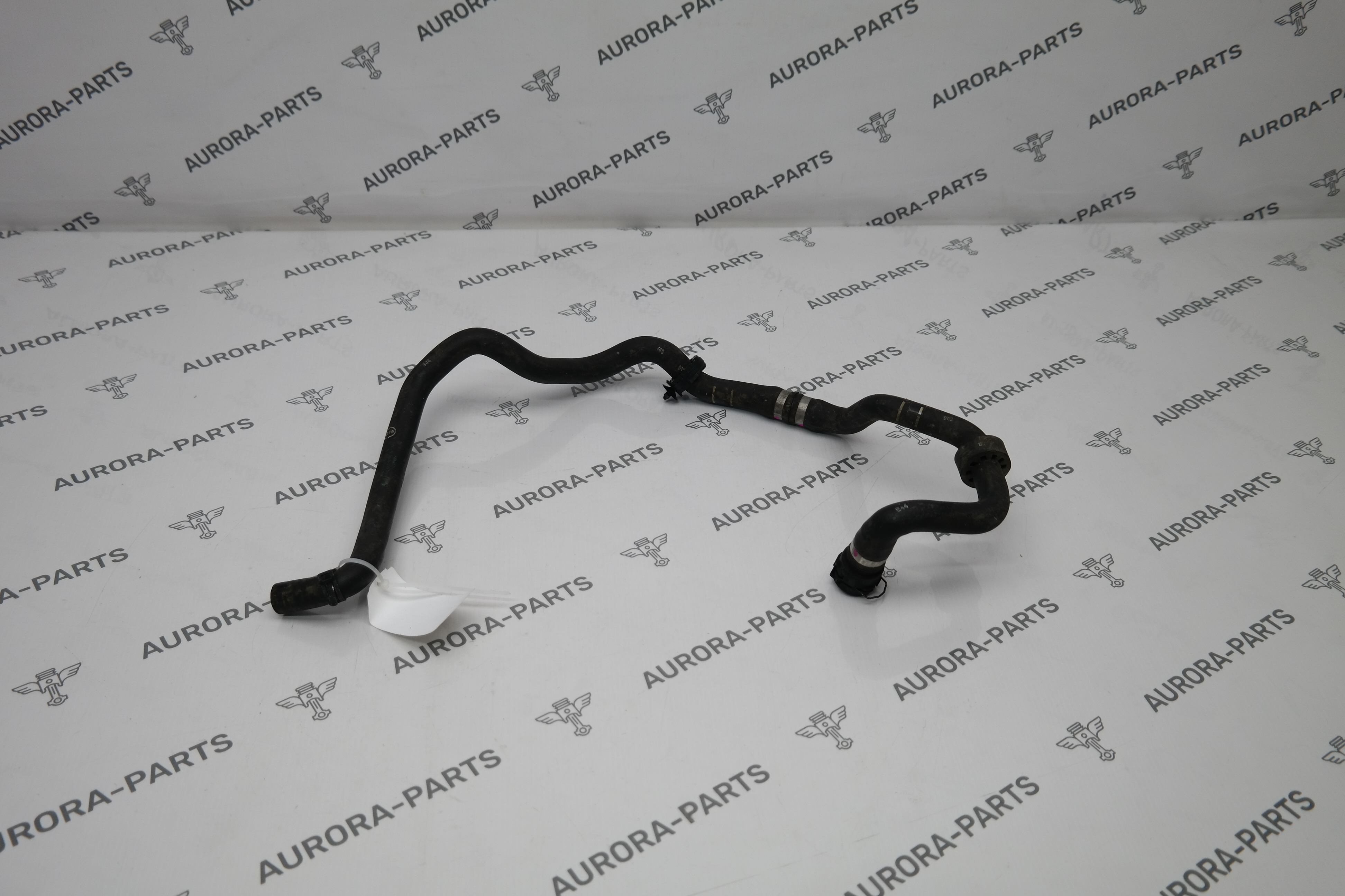 Патрубок системы охлаждения BMW X5