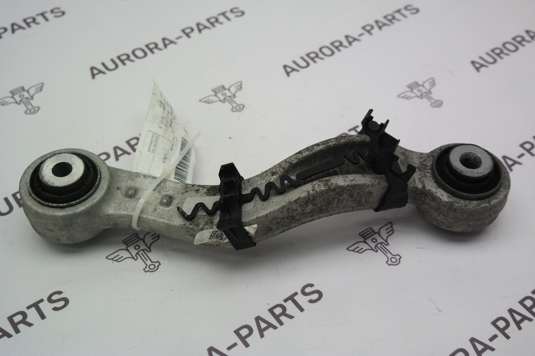 Рычаг поперечный задней подвески LH BMW 7-Series