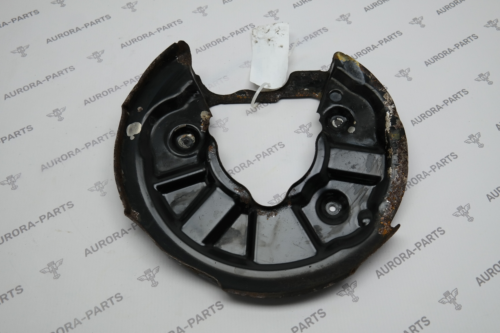 Пыльник тормозного диска задний RH VW Tiguan