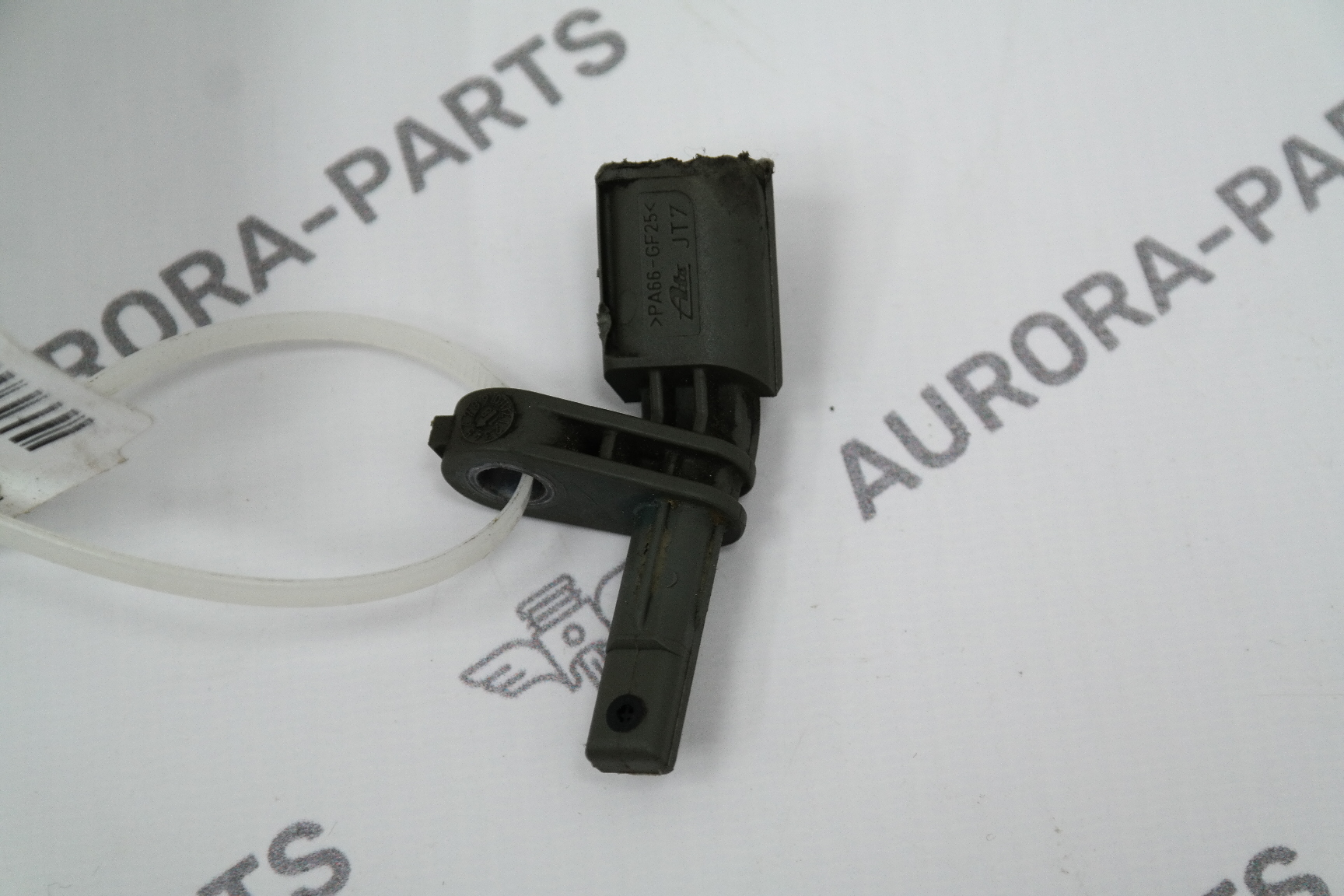 Датчик ABS заднего колеса LH Audi Q3