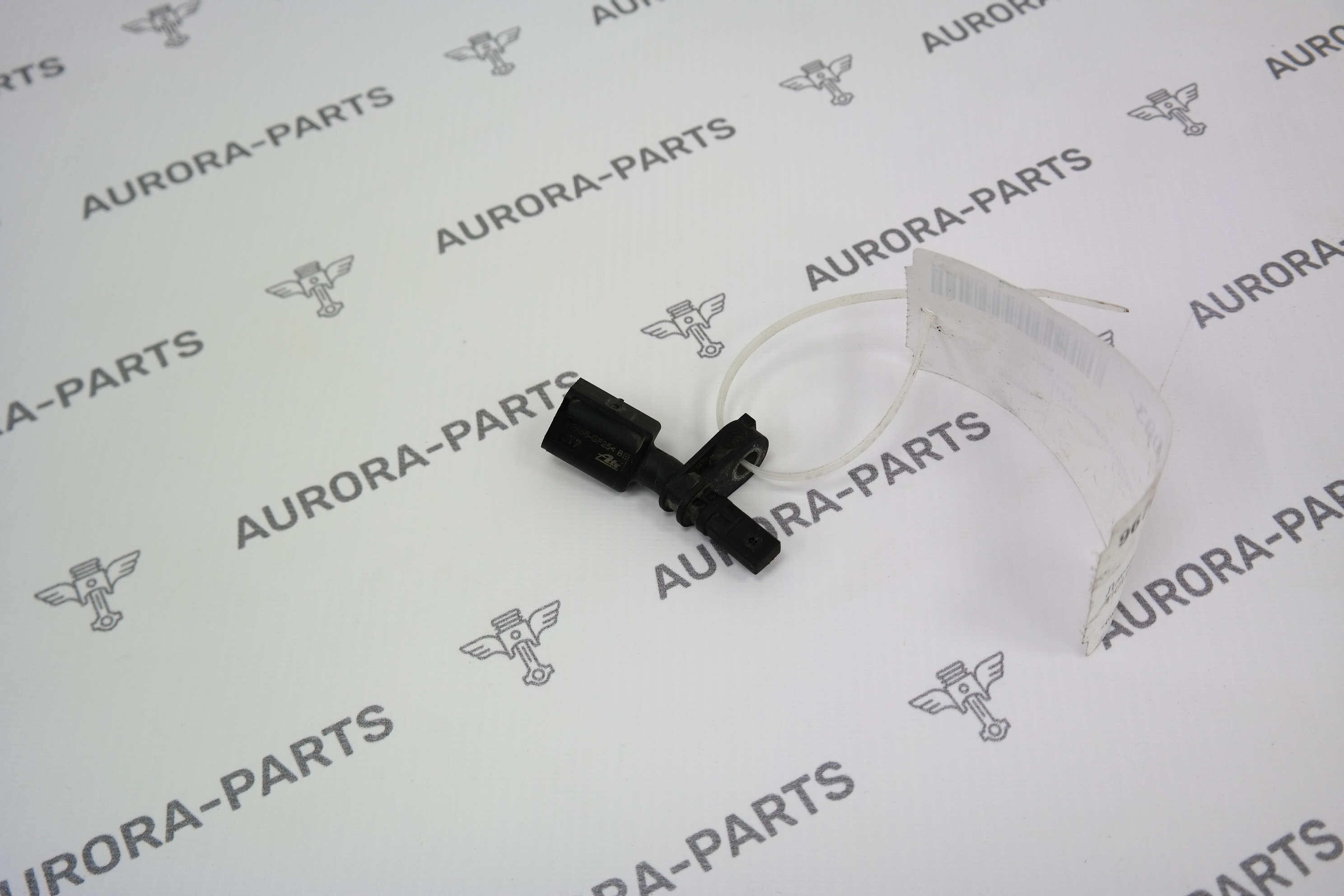 Датчик ABS переднего колеса LH VW Tiguan