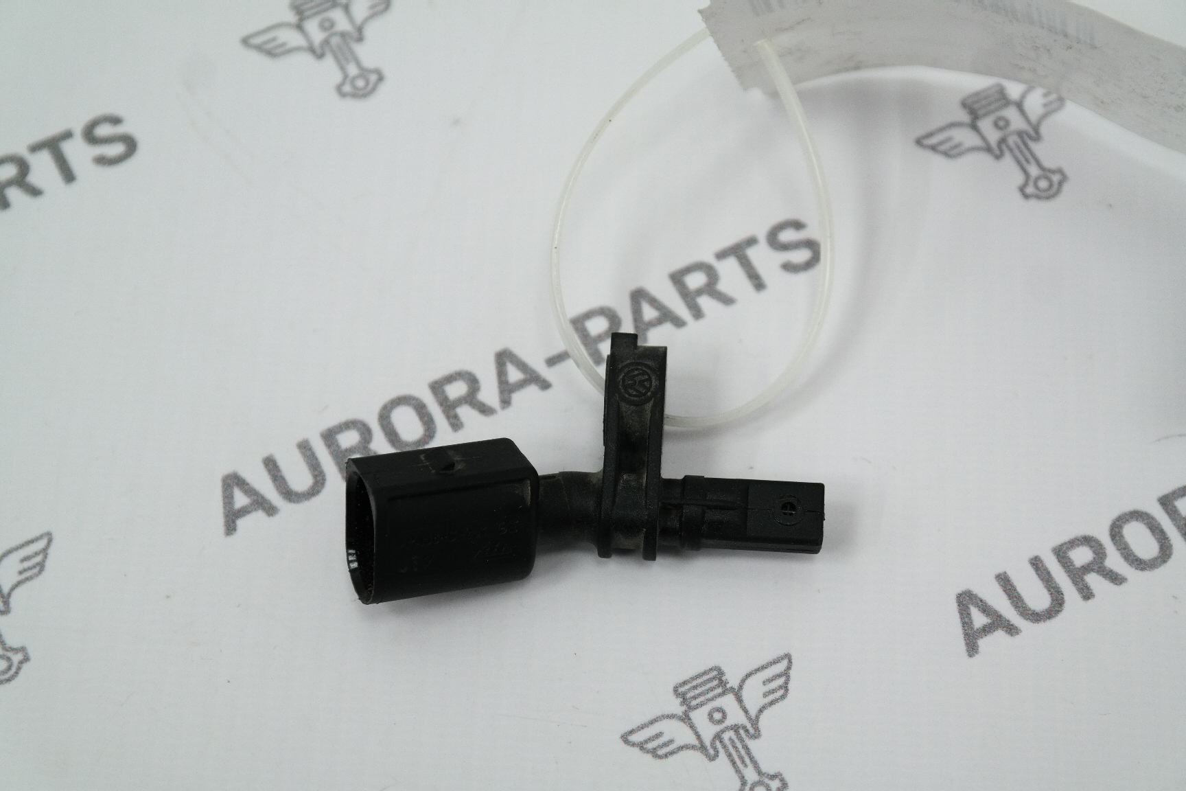 Датчик ABS переднего колеса LH VW Tiguan