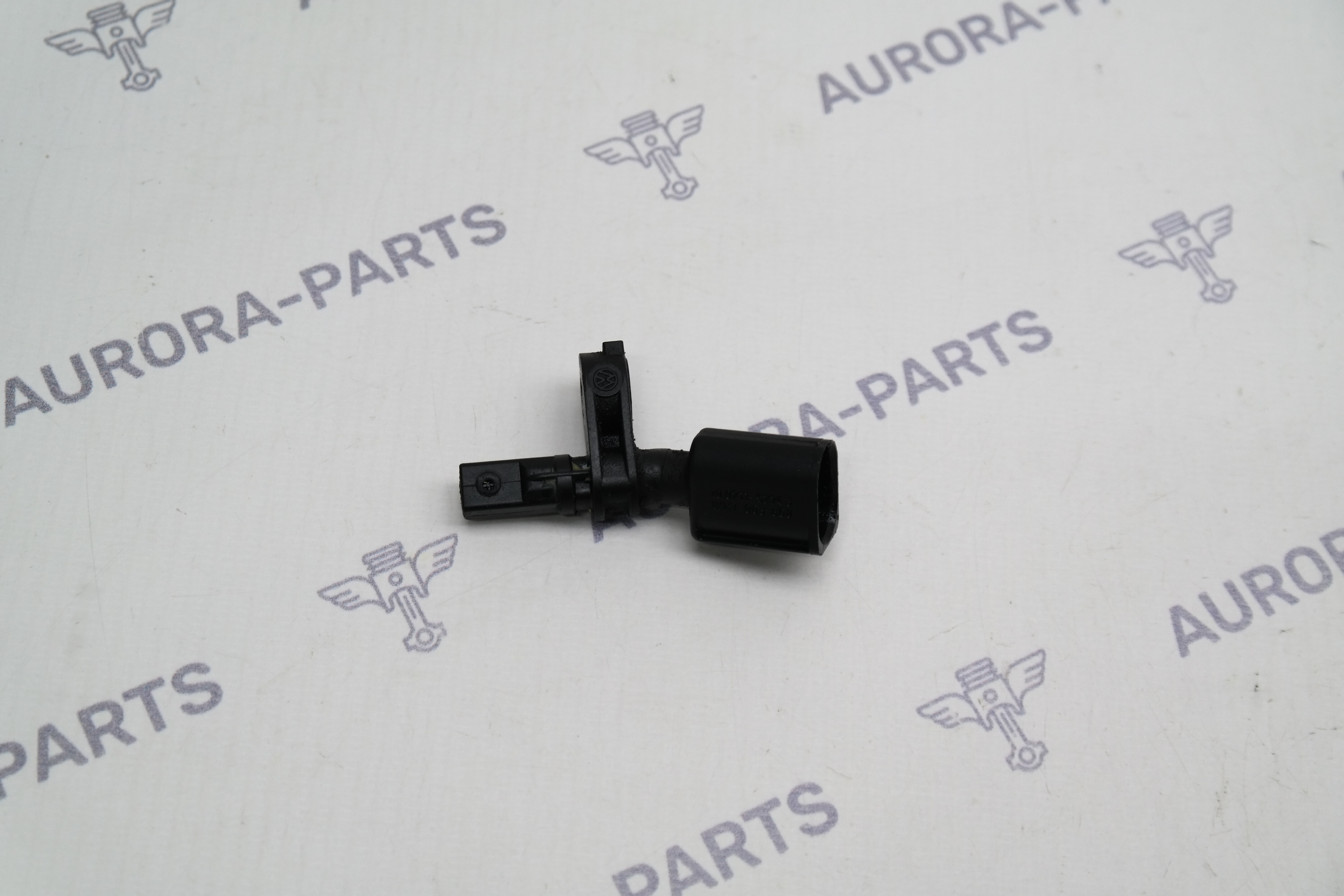 Датчик ABS переднего колеса RH VW Tiguan