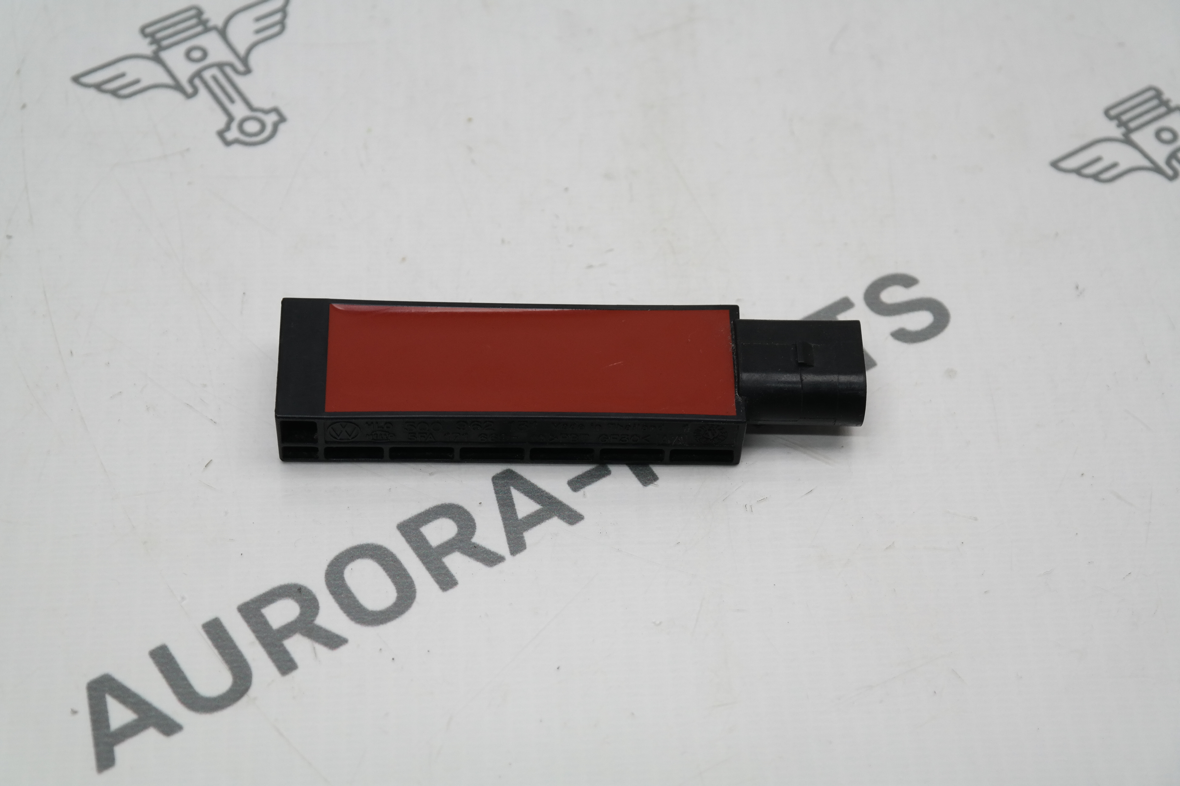 Антенна бесключевого доступа Audi Q3 