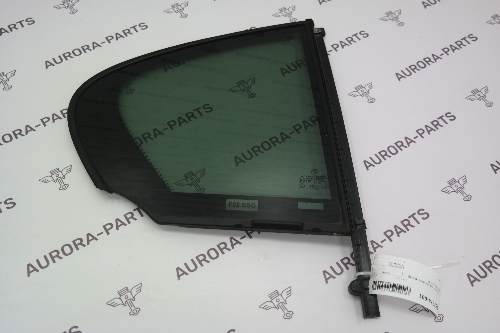 Форточка задней двери (Long) RH BMW 7-Series