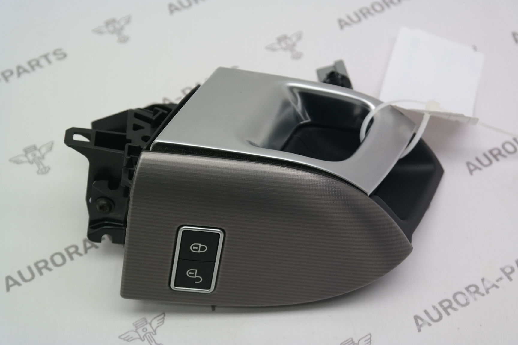 Ручка задней двери внутренняя RH Land Rover Range Rover Sport