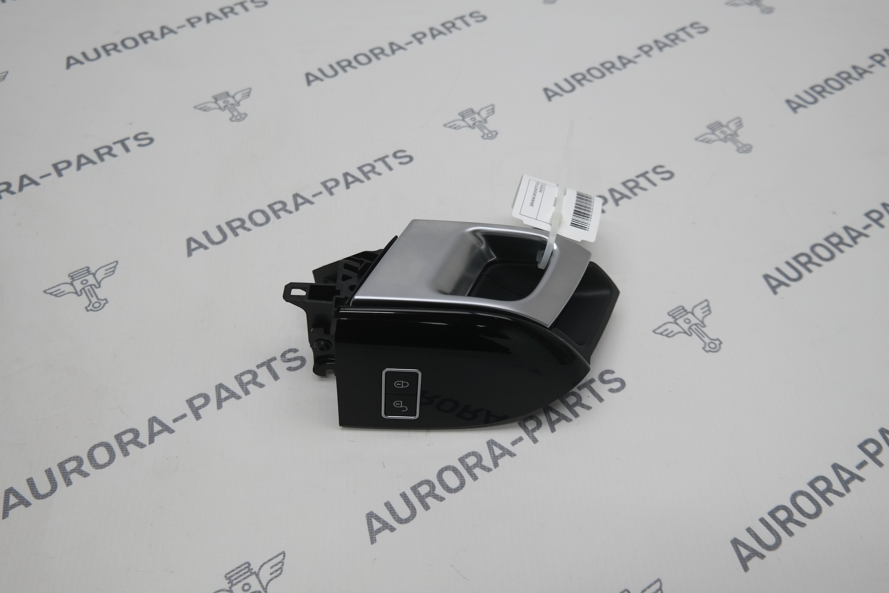 Ручка задней двери внутренняя RH Land Rover Range Rover Sport