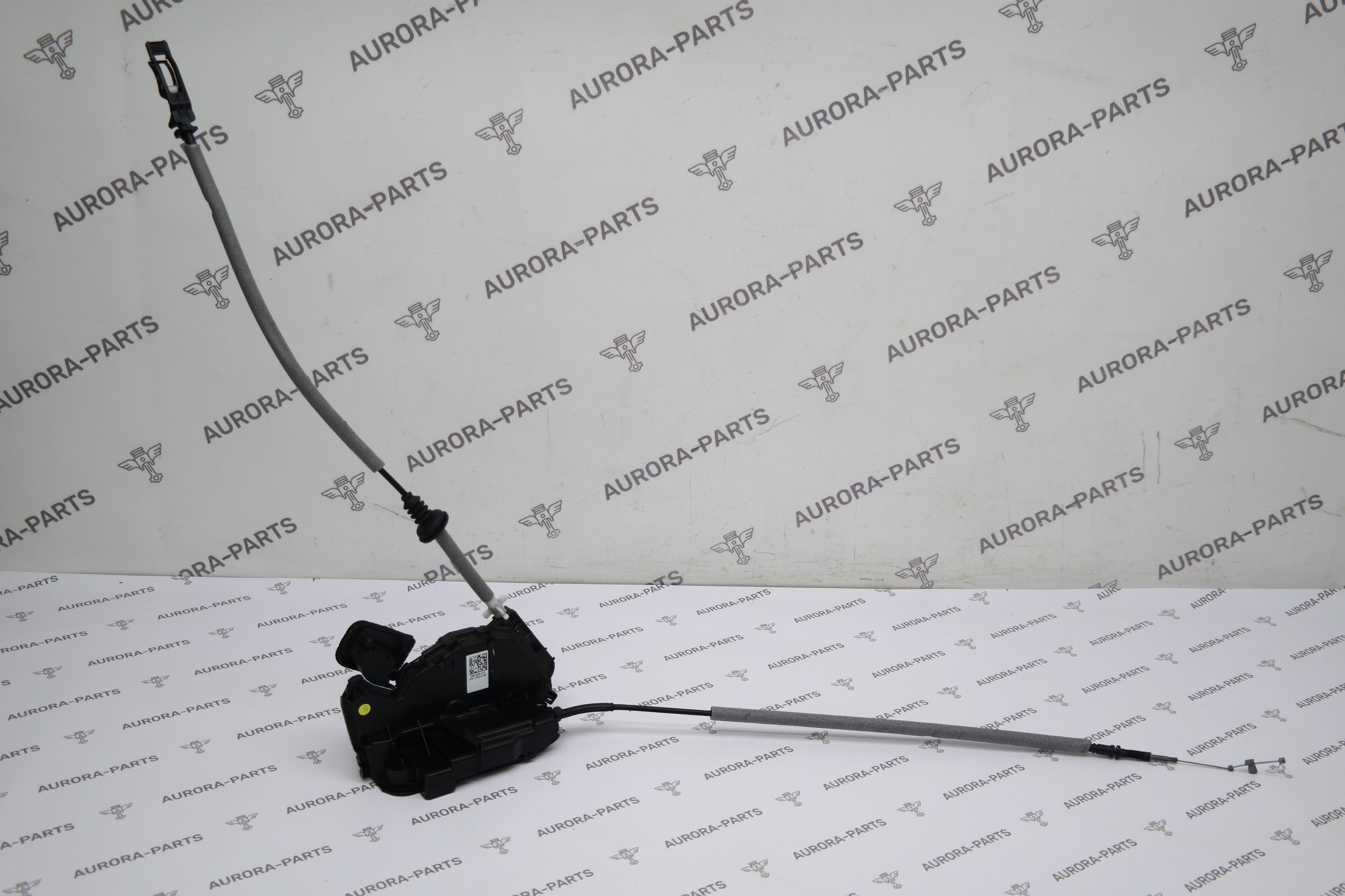 Замок задней двери RH VW Tiguan