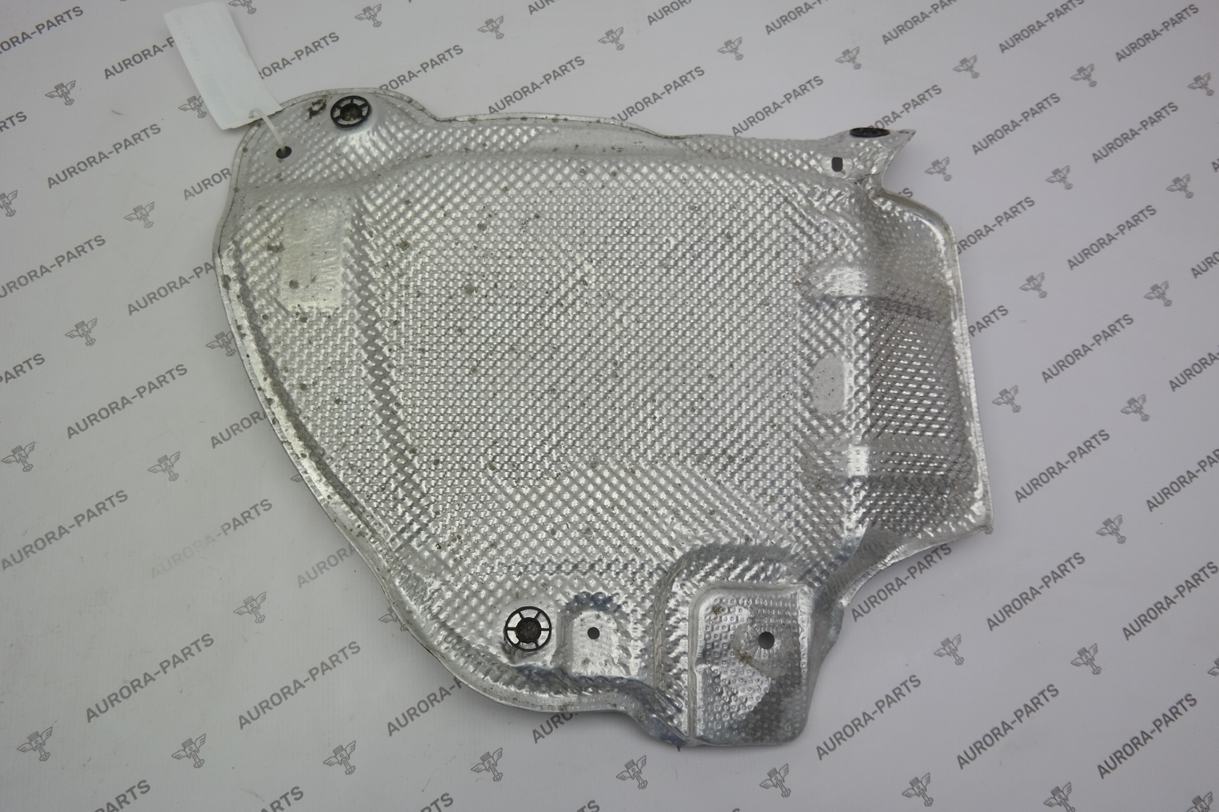 Экран теплозащитный VW Tiguan