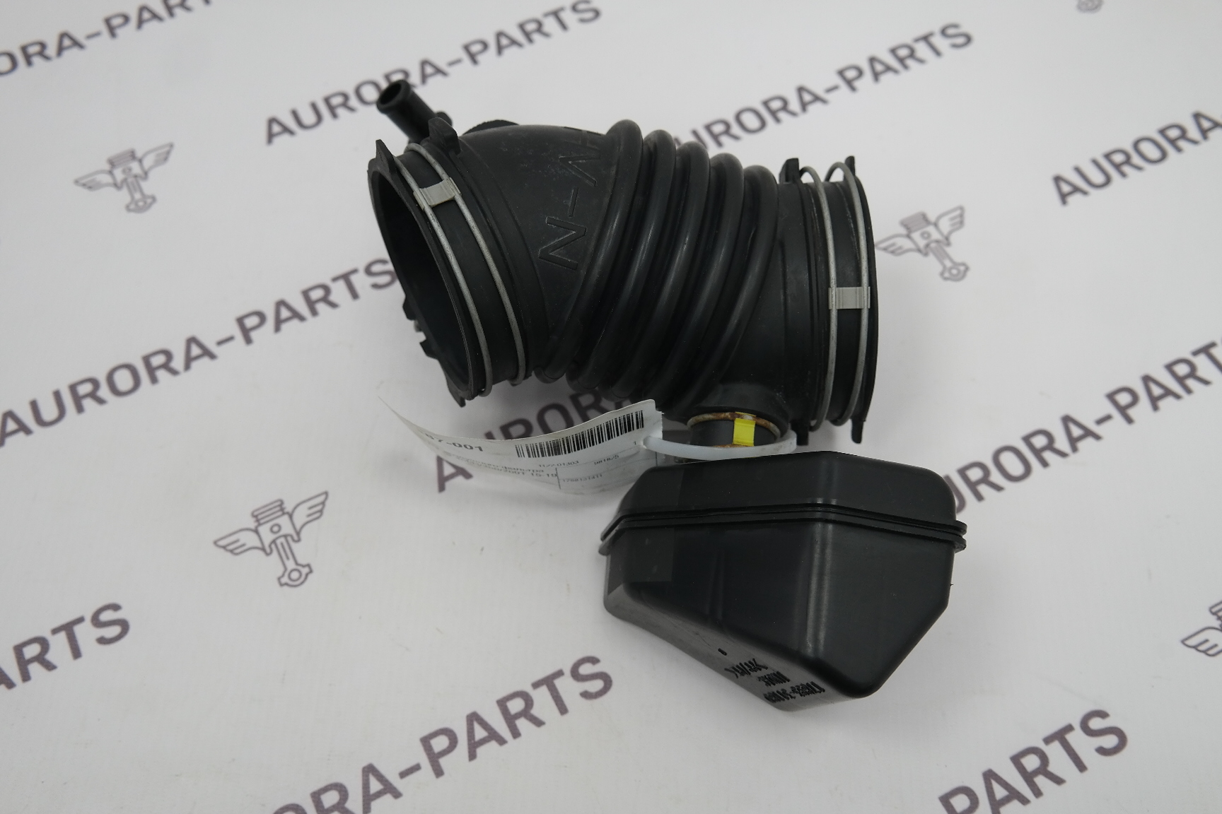 Резонатор воздушного фильтра (гибрид) Lexus RX