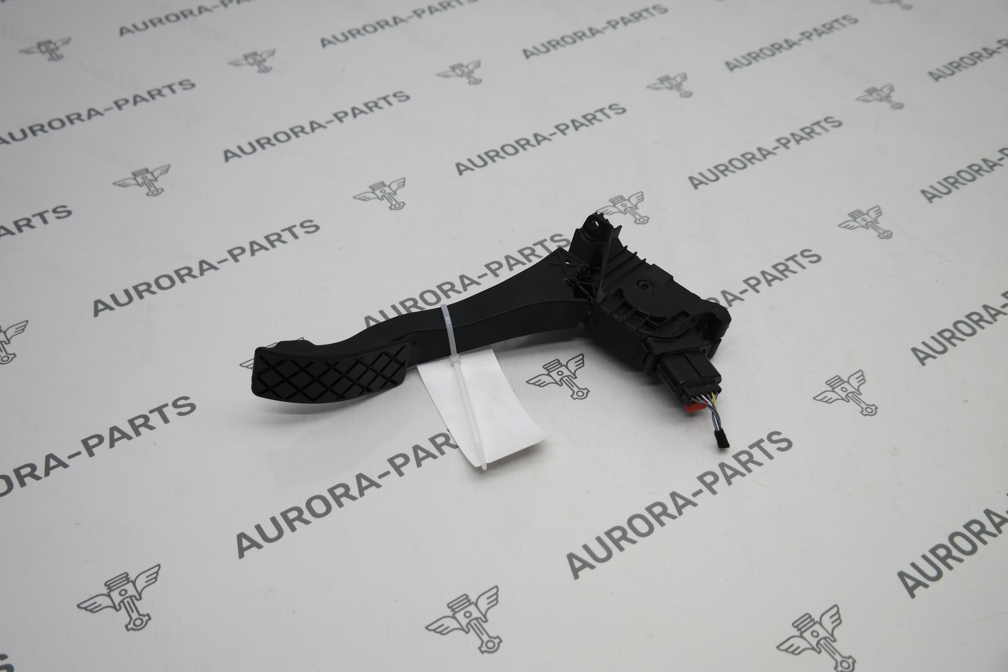 Педаль газа VW Tiguan