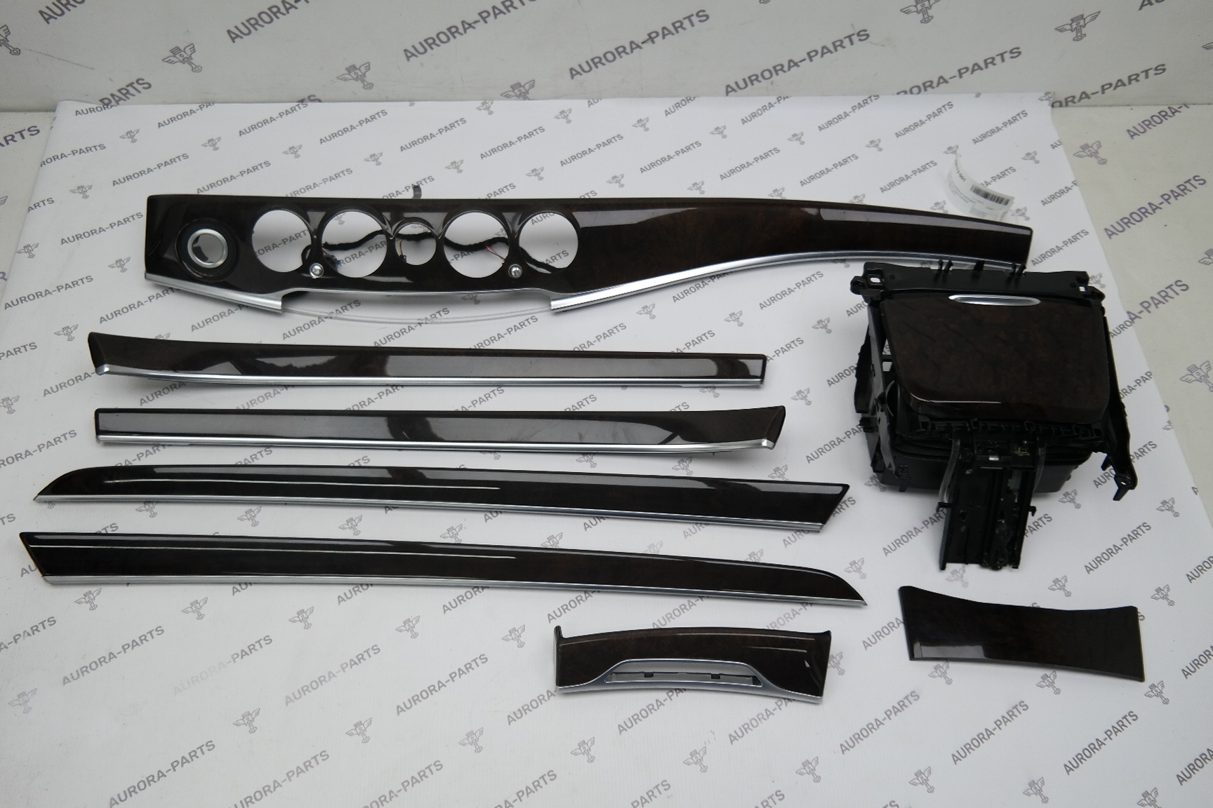 Комплект декоративных накладок салона (Корень ореха глянец) Mercedes S-Klasse