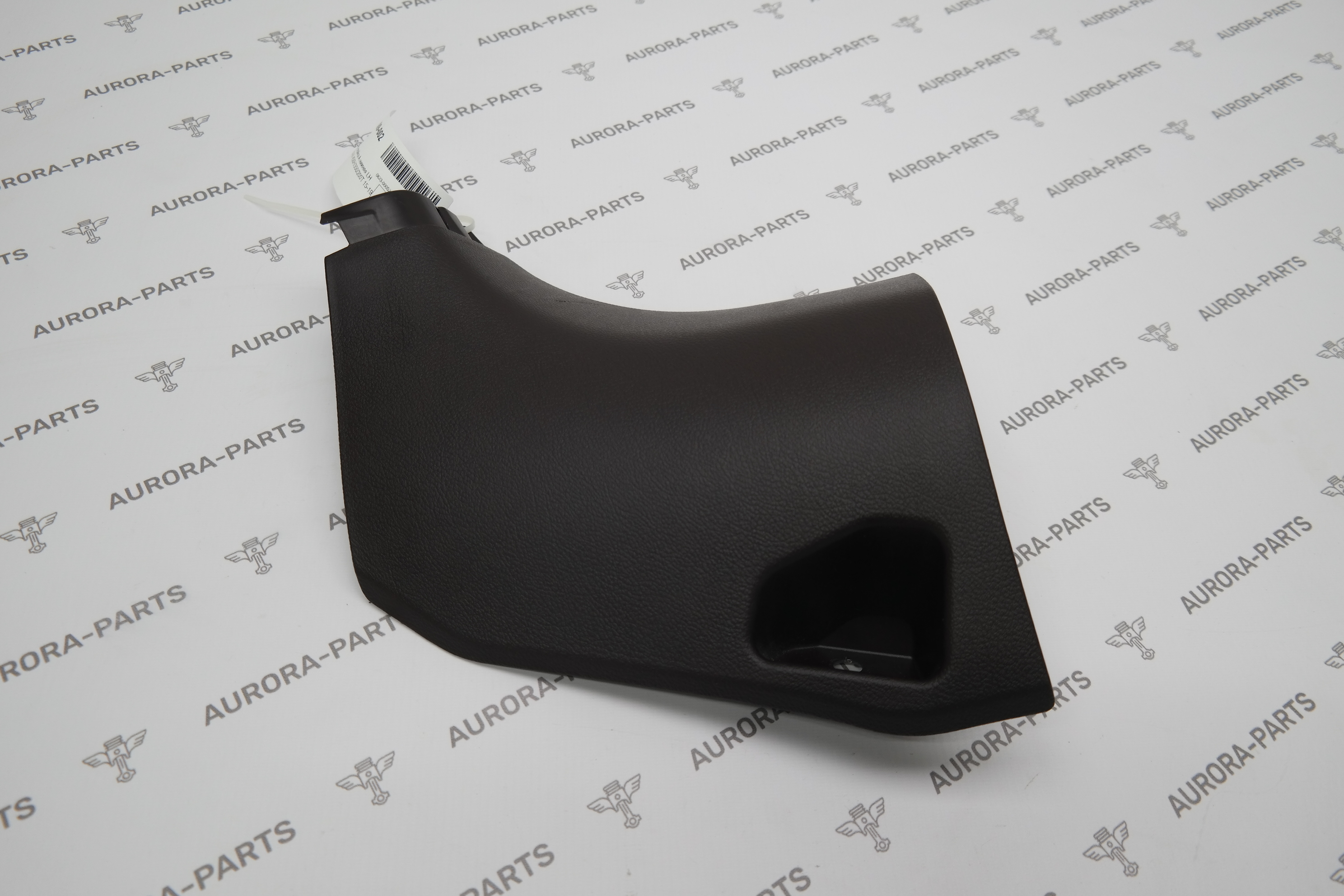 Обшивка стойка A нижняя LH Lexus RX