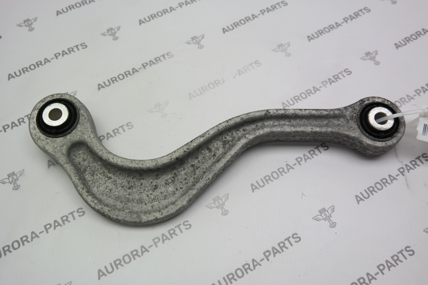 Рычаг поперечный задней подвески средний LH=RH Porsche Panamera