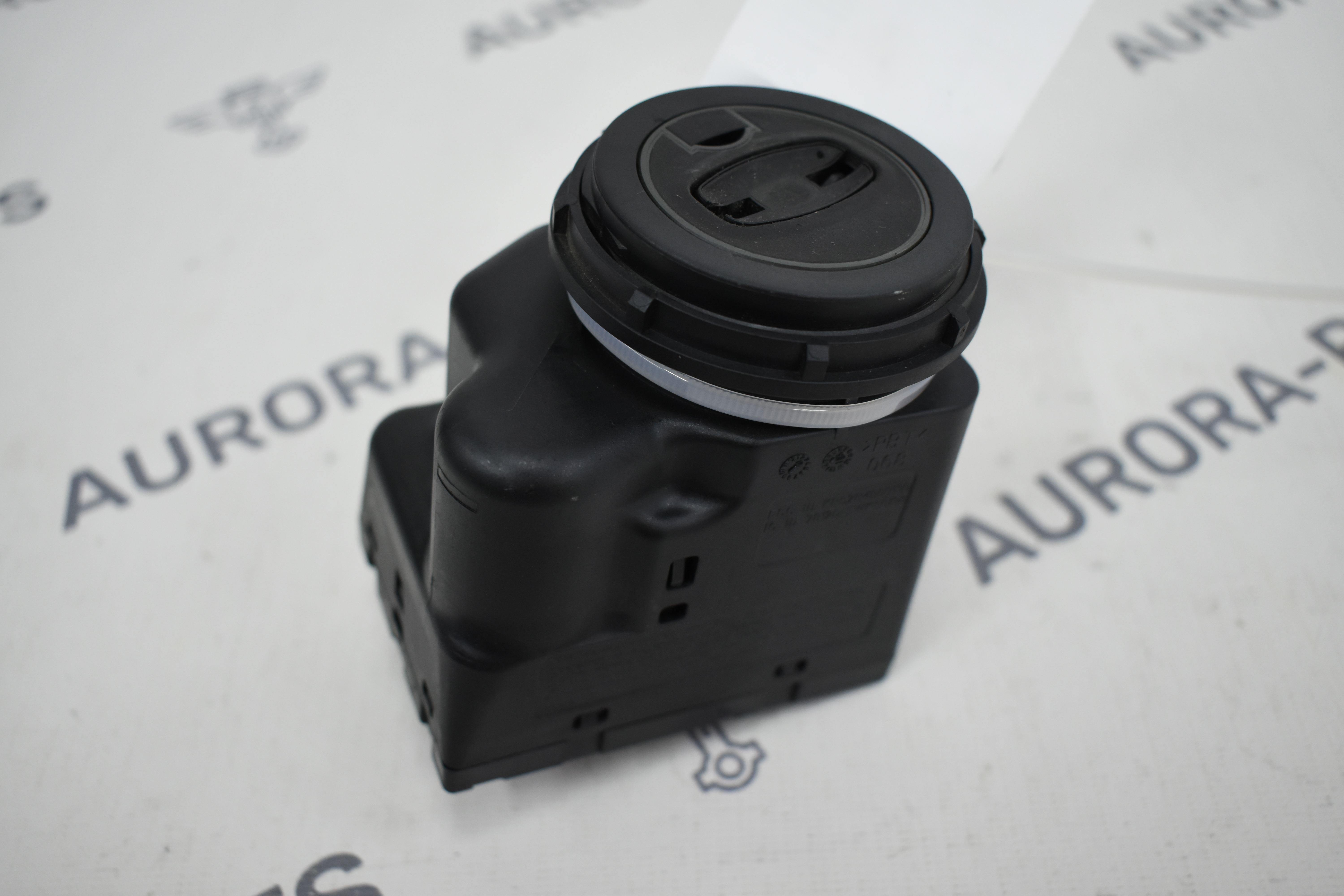 Замок зажигания Porsche Cayenne