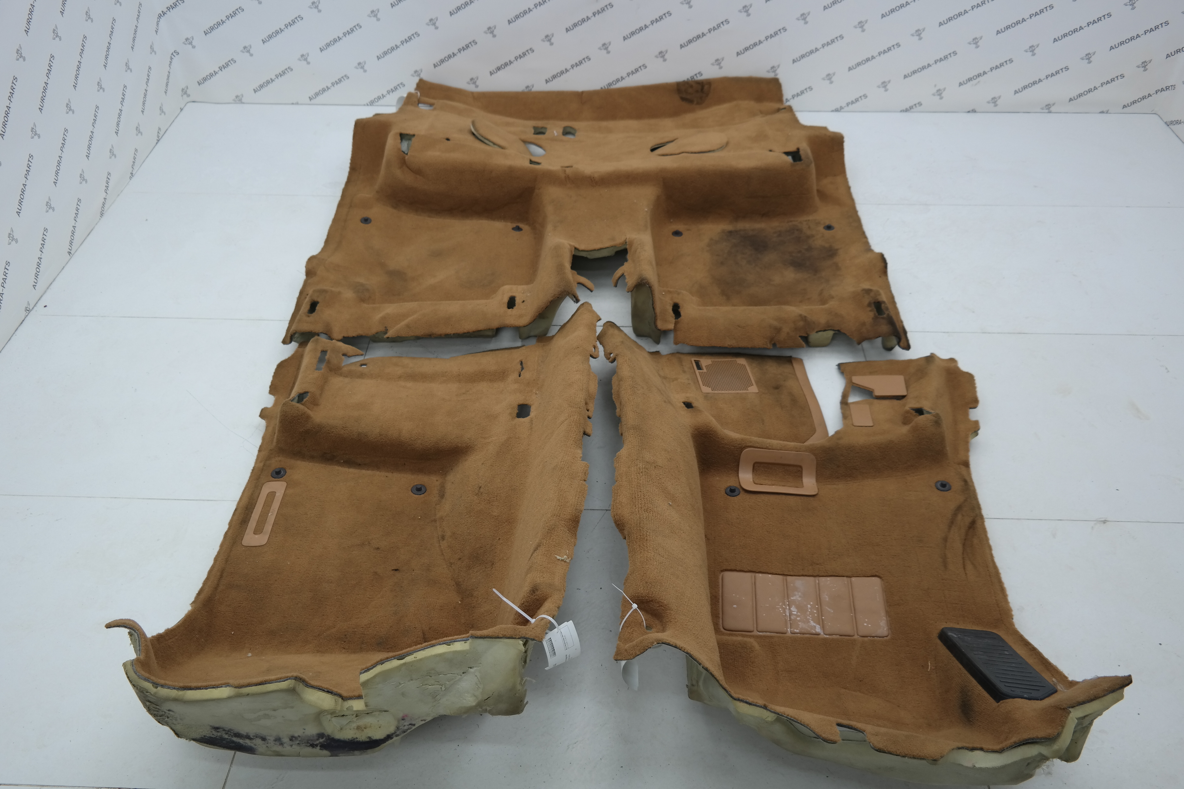 Ковер, напольное покрытие передняя + задняя часть Porsche Cayenne