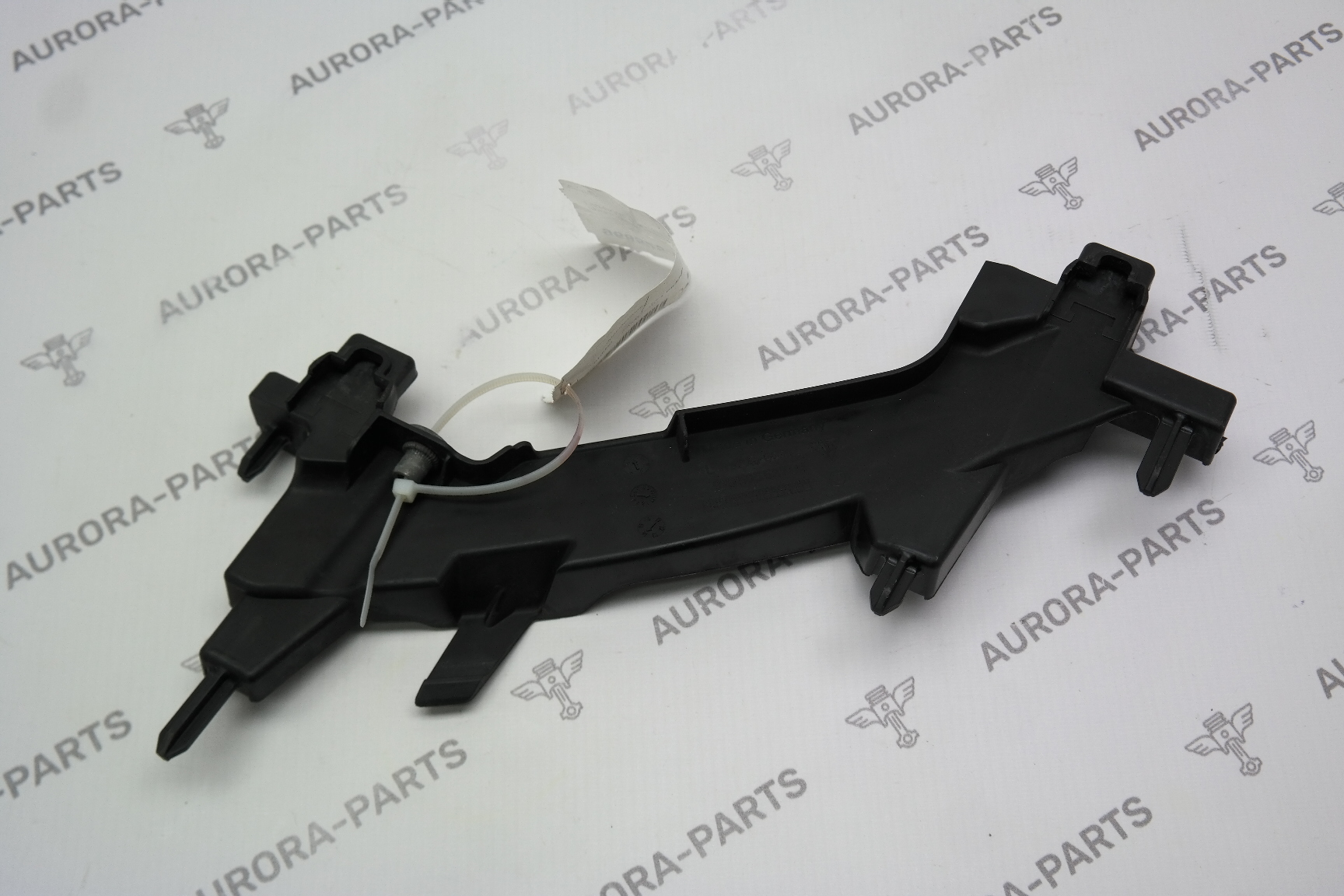 Кронштейн крепления фары LH Porsche Panamera