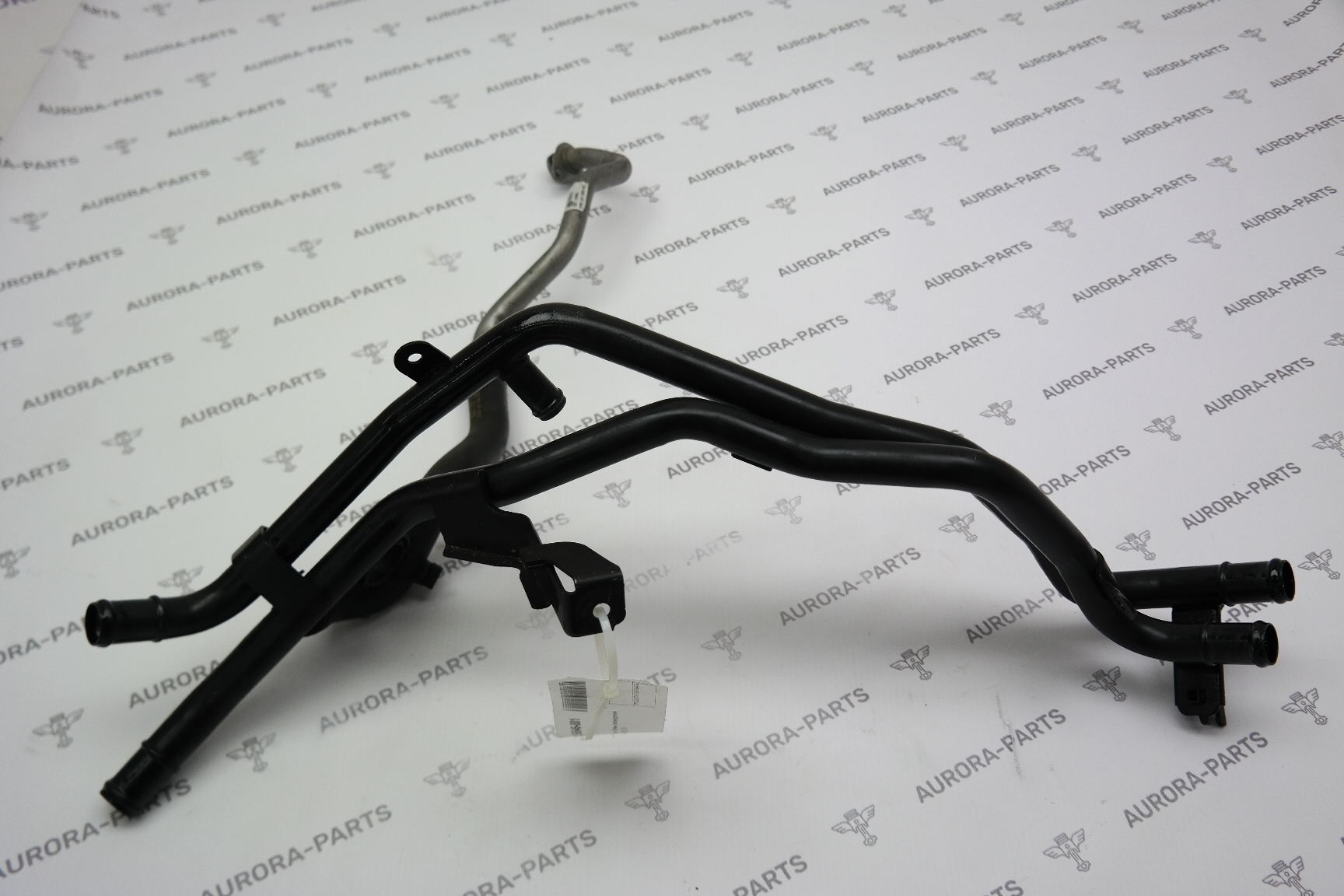 Трубка системы охлаждения Porsche Cayenne