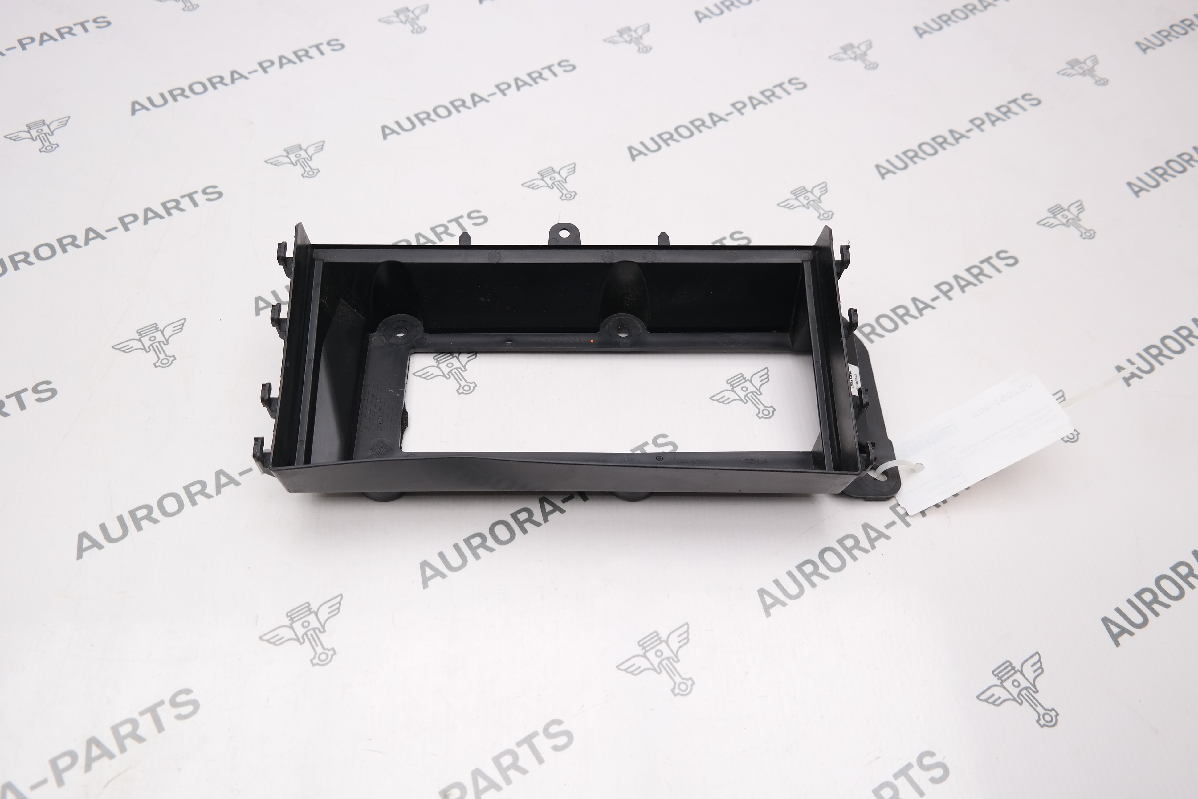 Воздухозаборник печки салона Land Rover Range Rover Sport