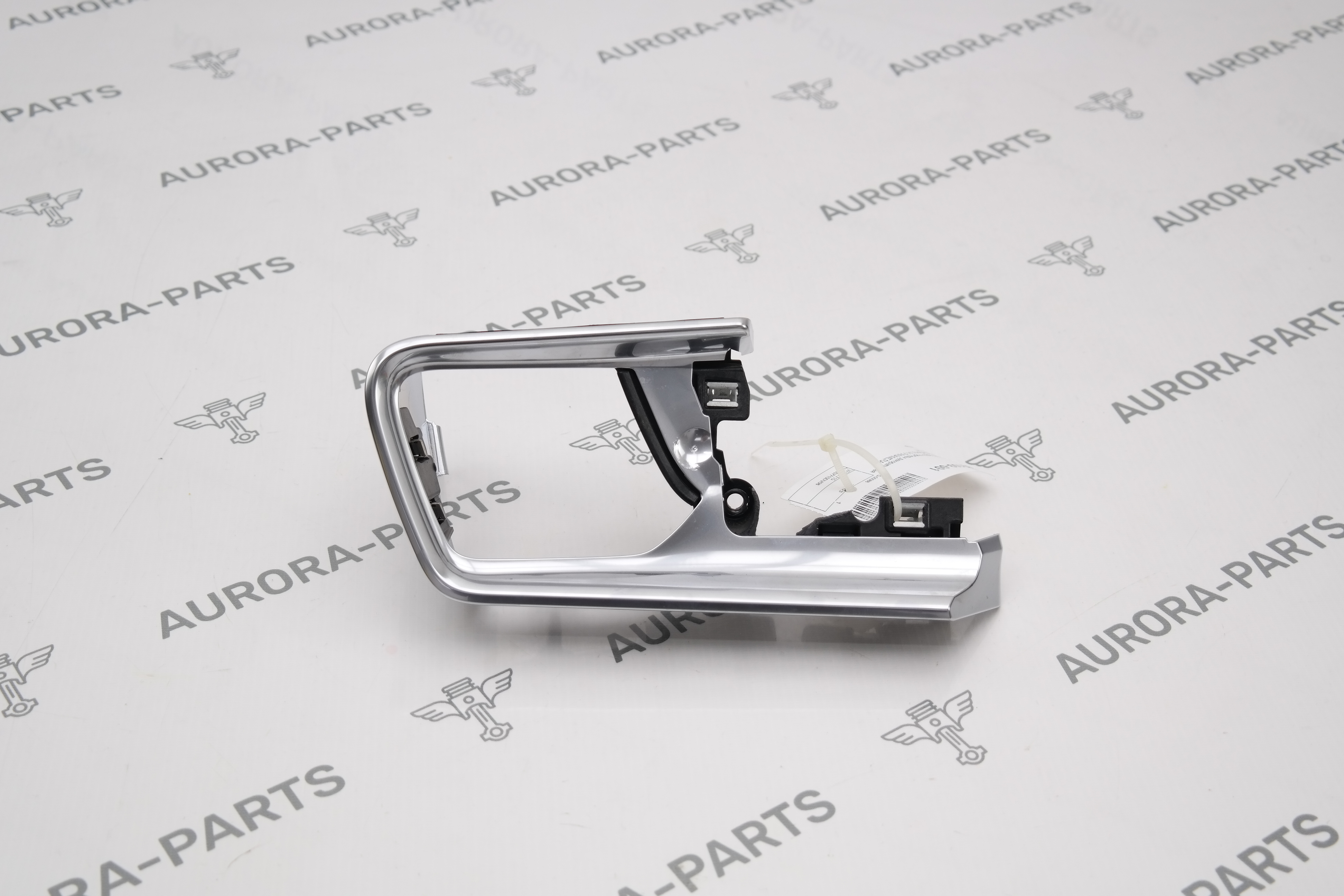 Накладка торпеды декоративная (Серебро) LH Porsche Panamera