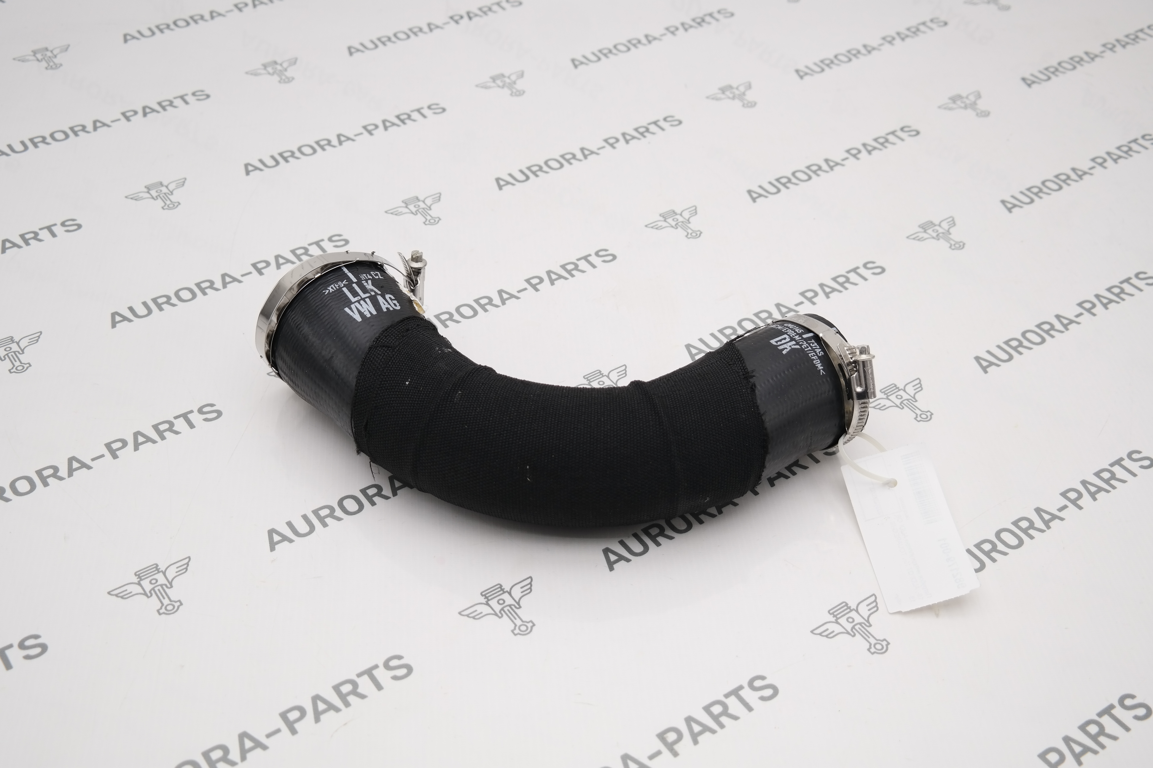 Патрубок интеркуллера Audi Q7