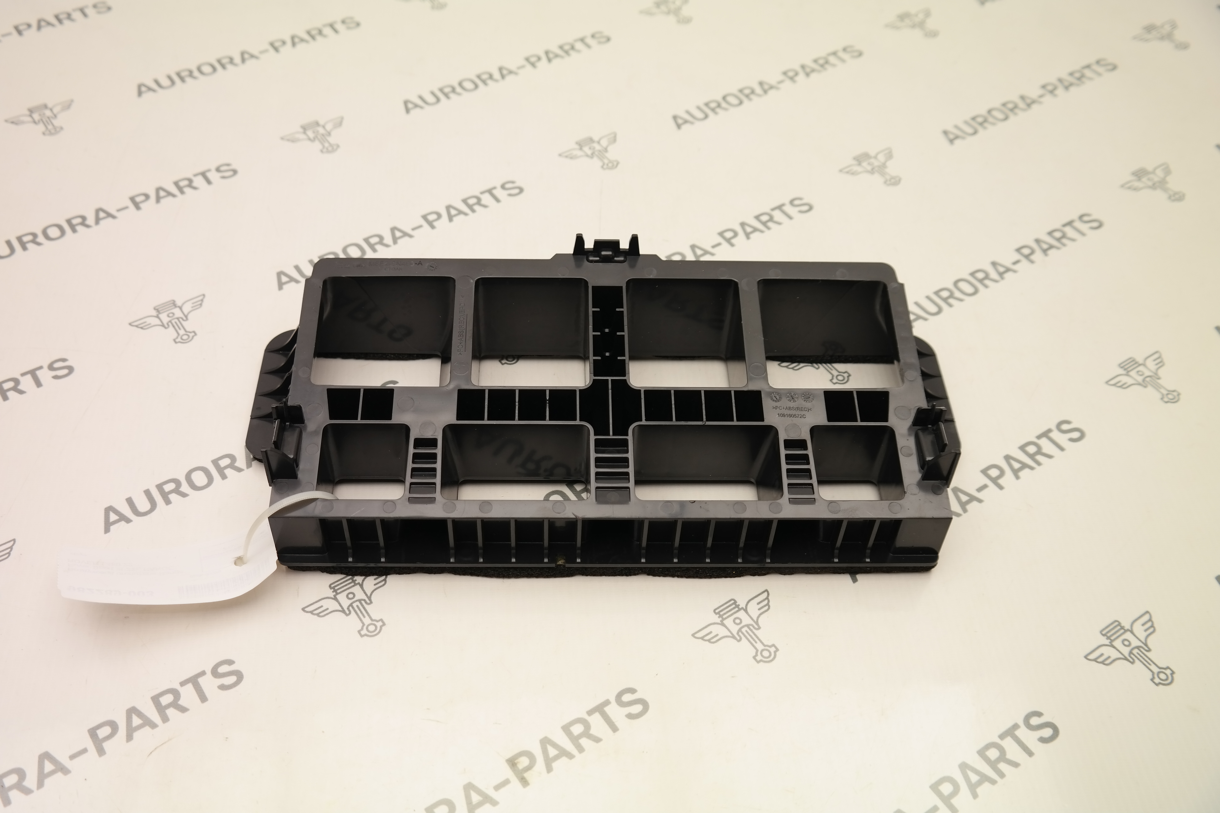 Воздуховод отопителя Land Rover Range Rover 30DDTX