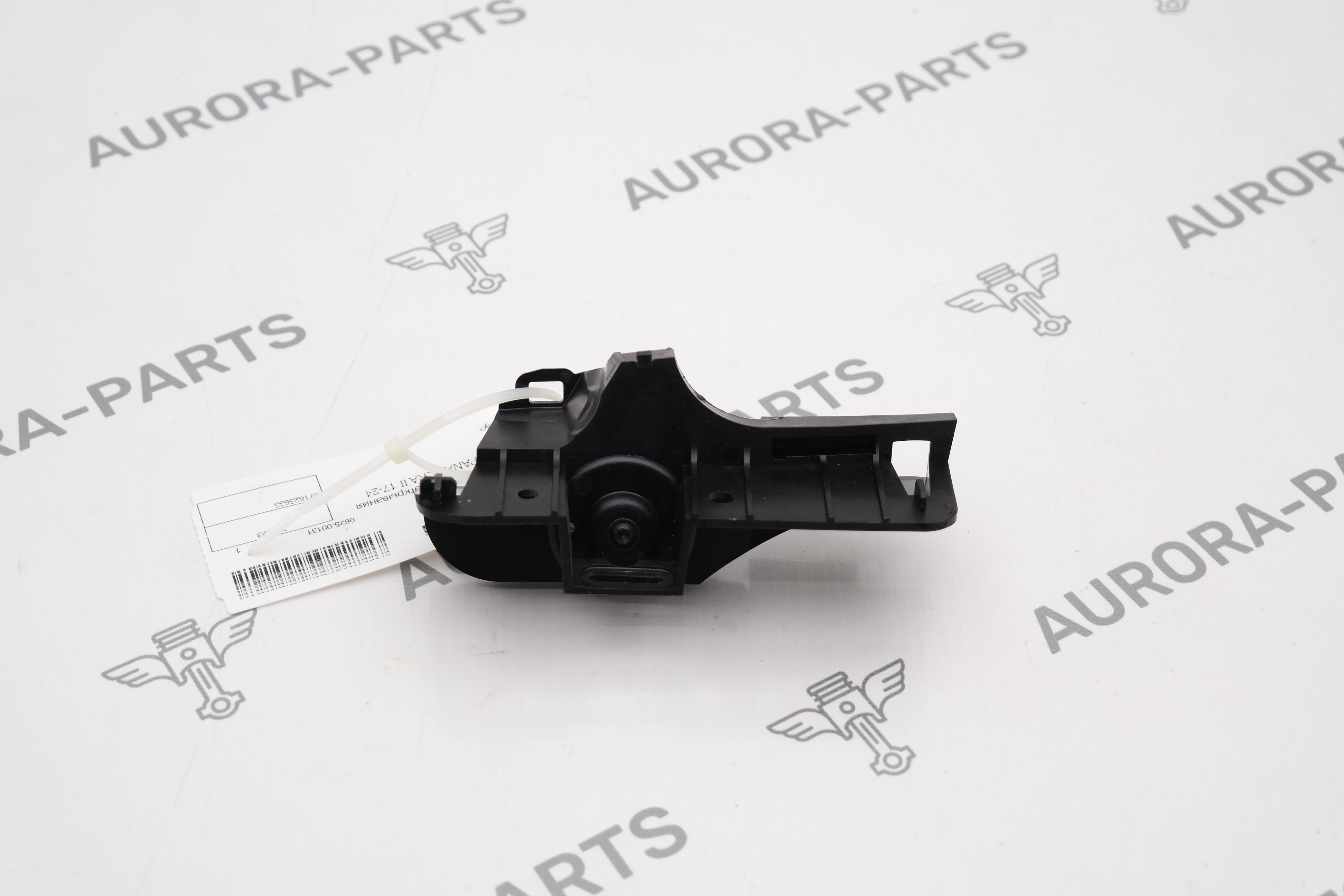 Кронштейн ручки открывания капота Porsche Panamera