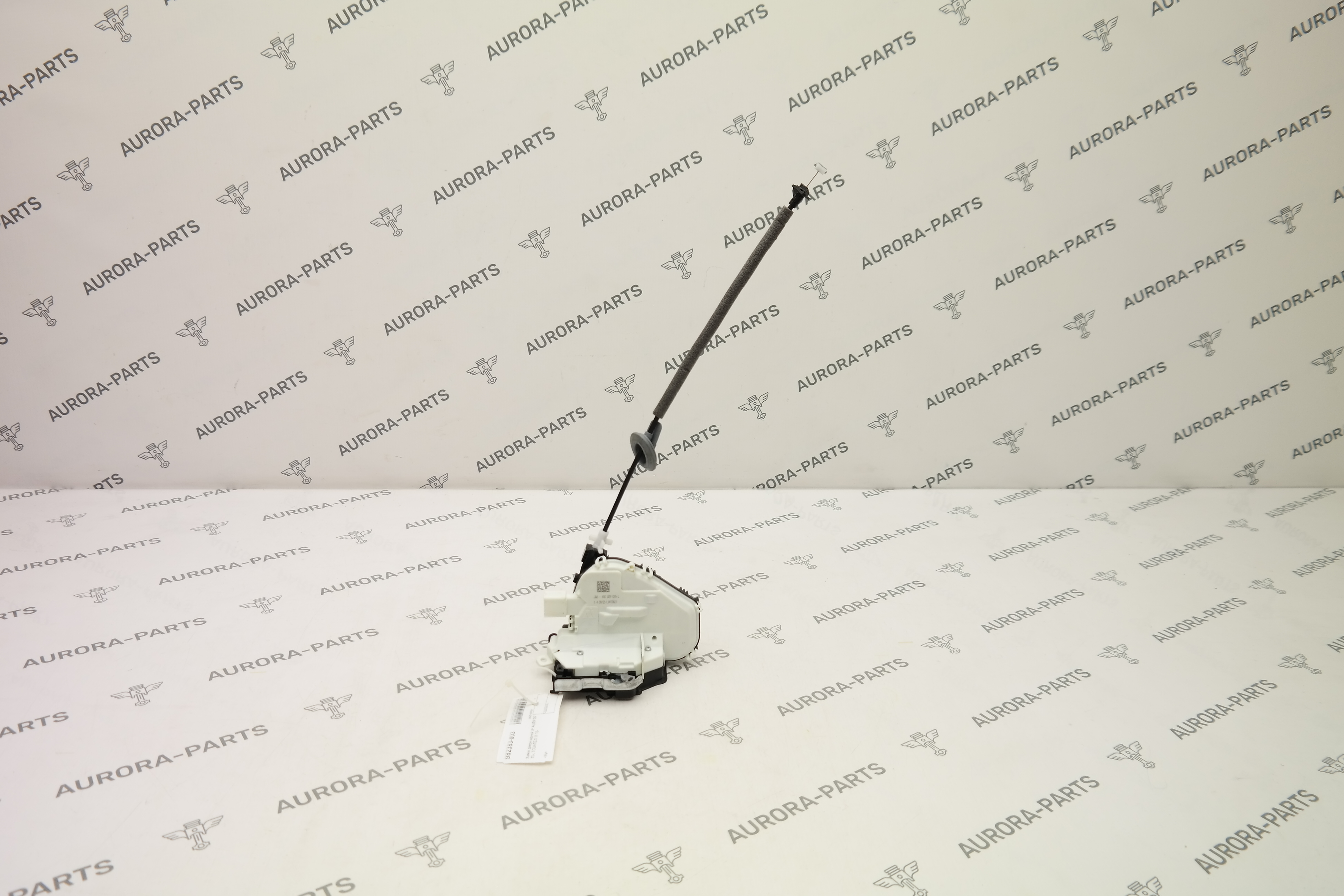 Замок двери задней LH Audi Q7