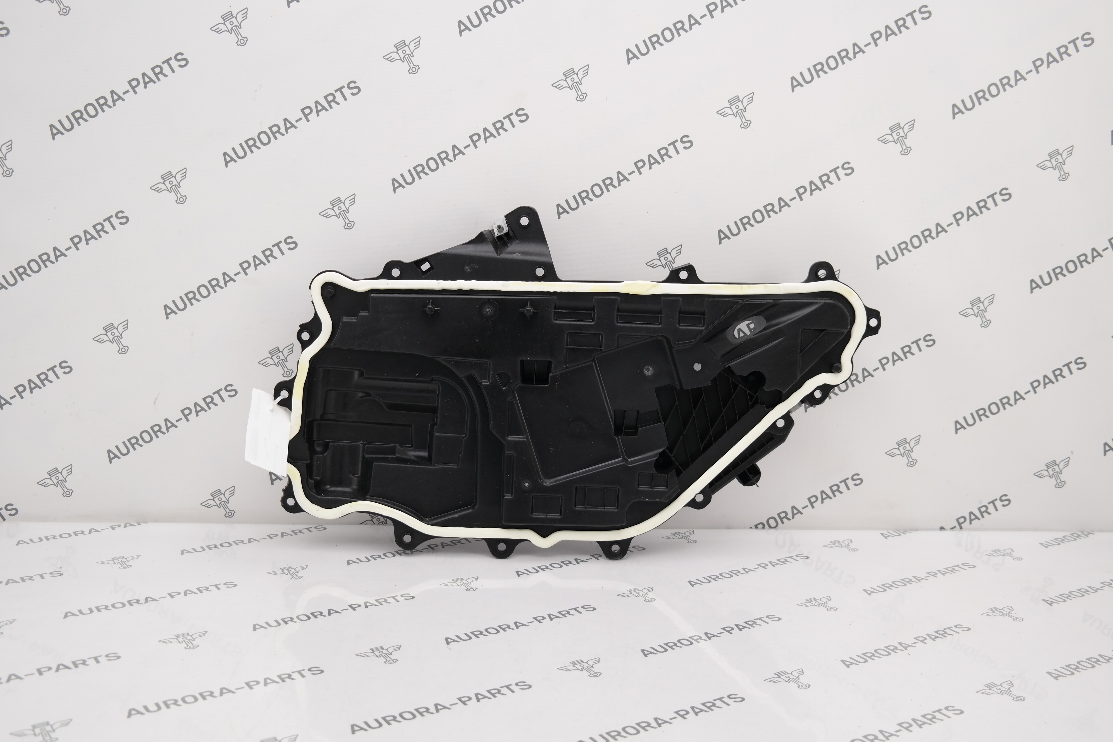 Панель задней двери LH Land Rover Range Rover Sport