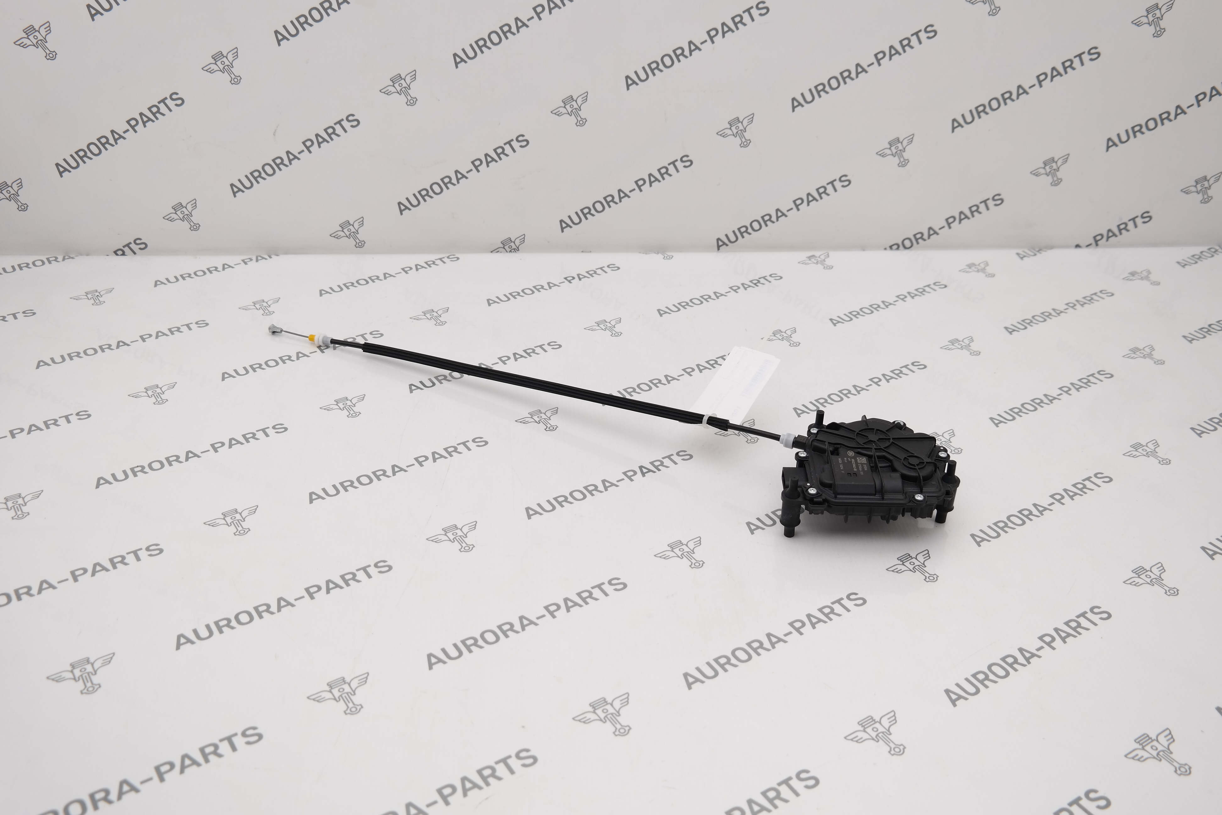 Доводчик задней двери LH=RH Land Rover Range Rover Sport