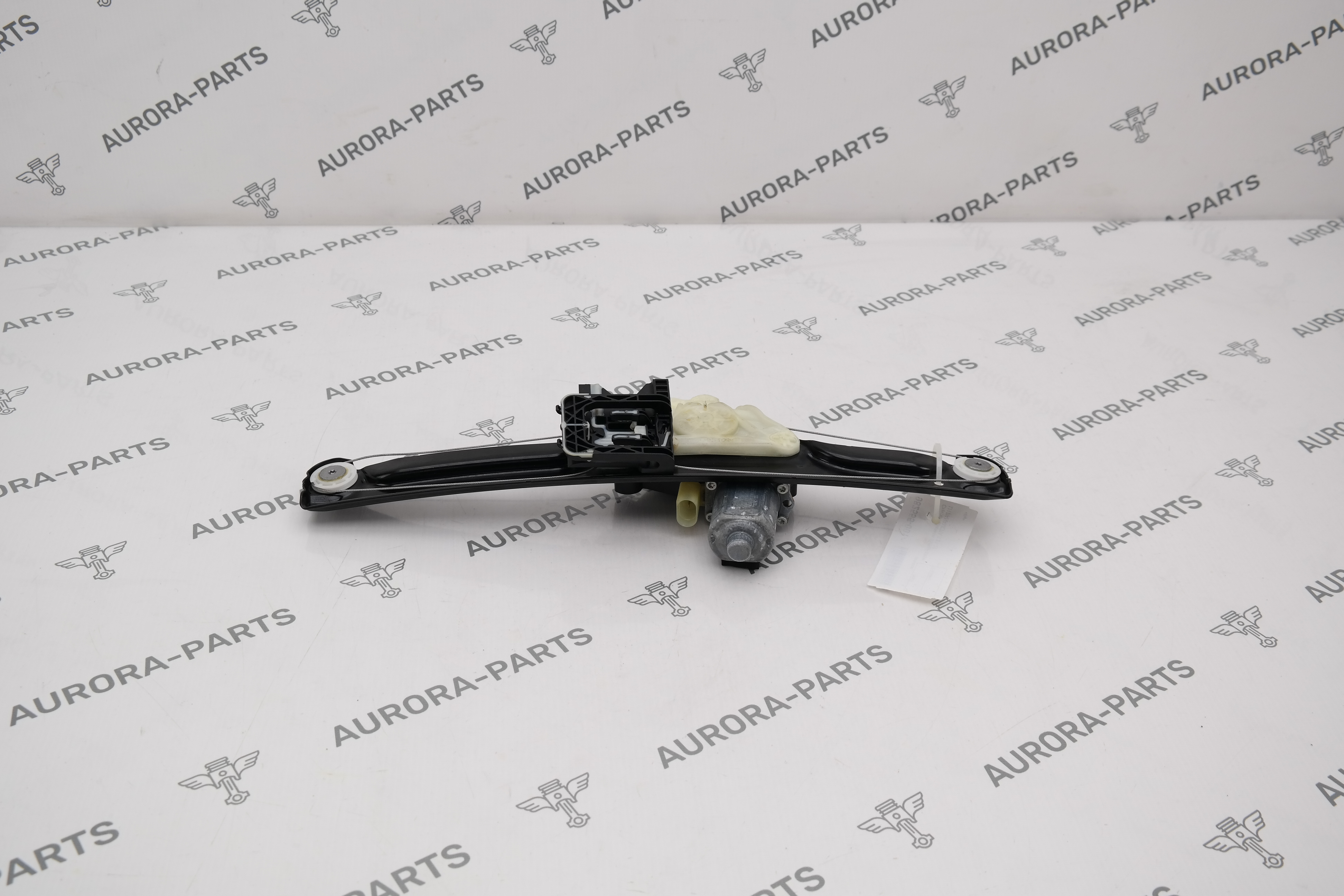 Стеклоподъемник задней двери LH Porsche Panamera