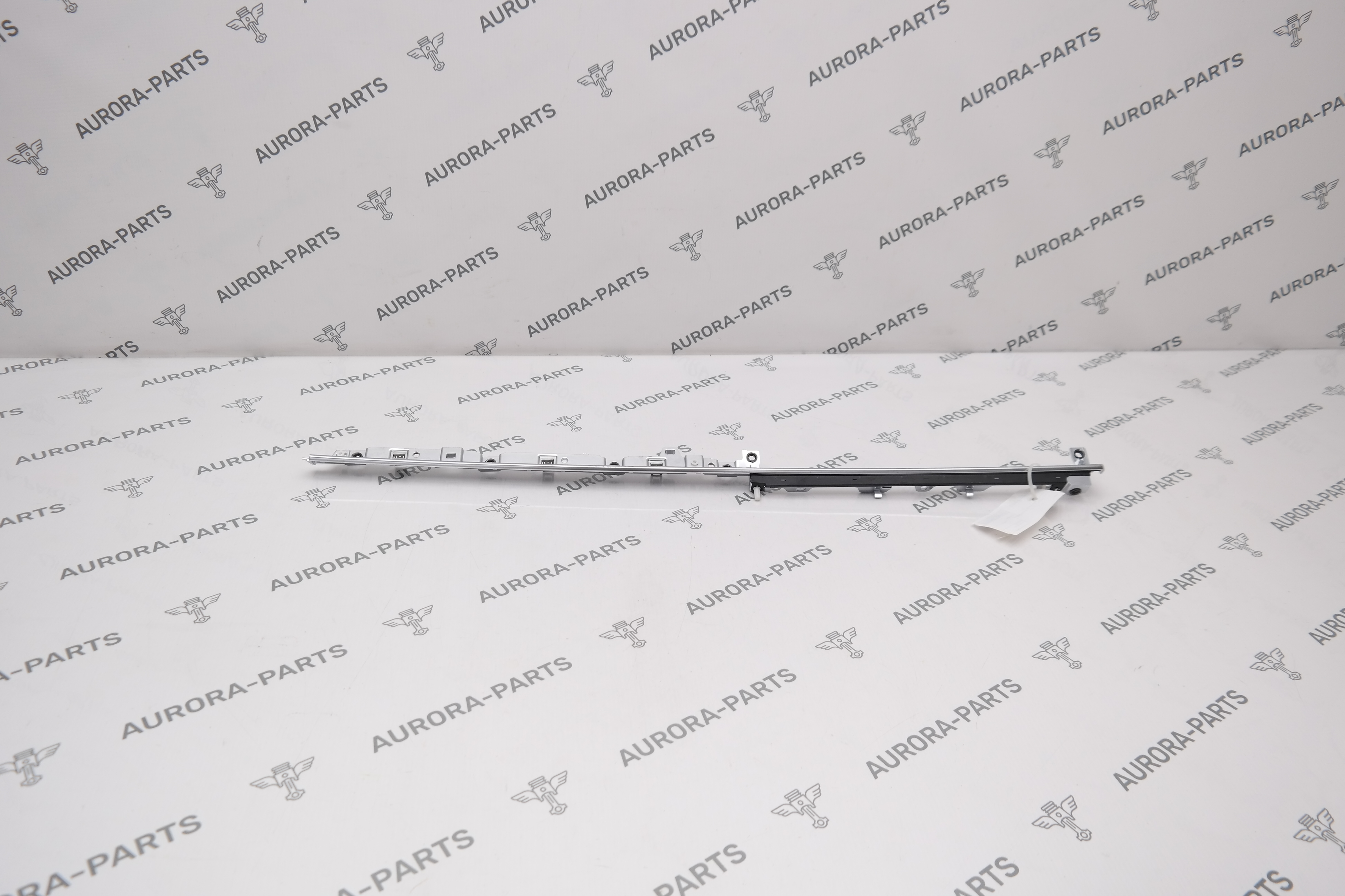 Накладка декоративная торпеды Porsche Panamera