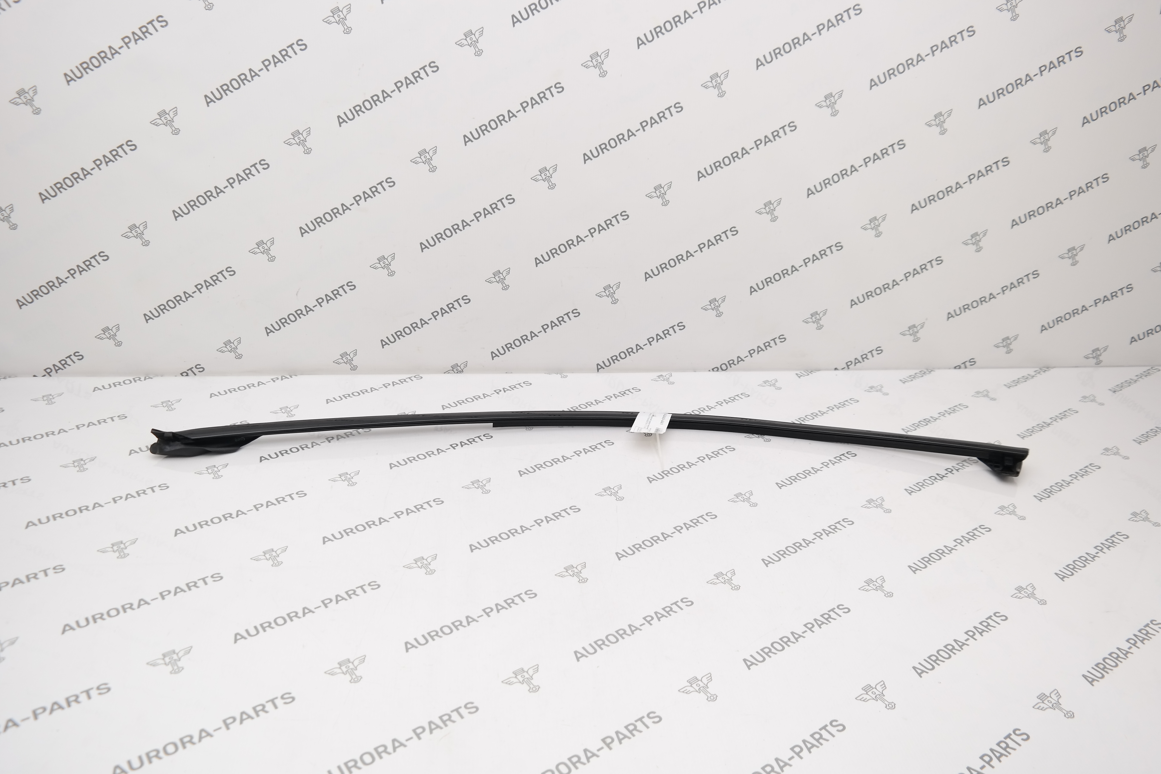 Молдинг передней двери верхний (Черный) LH Porsche Panamera