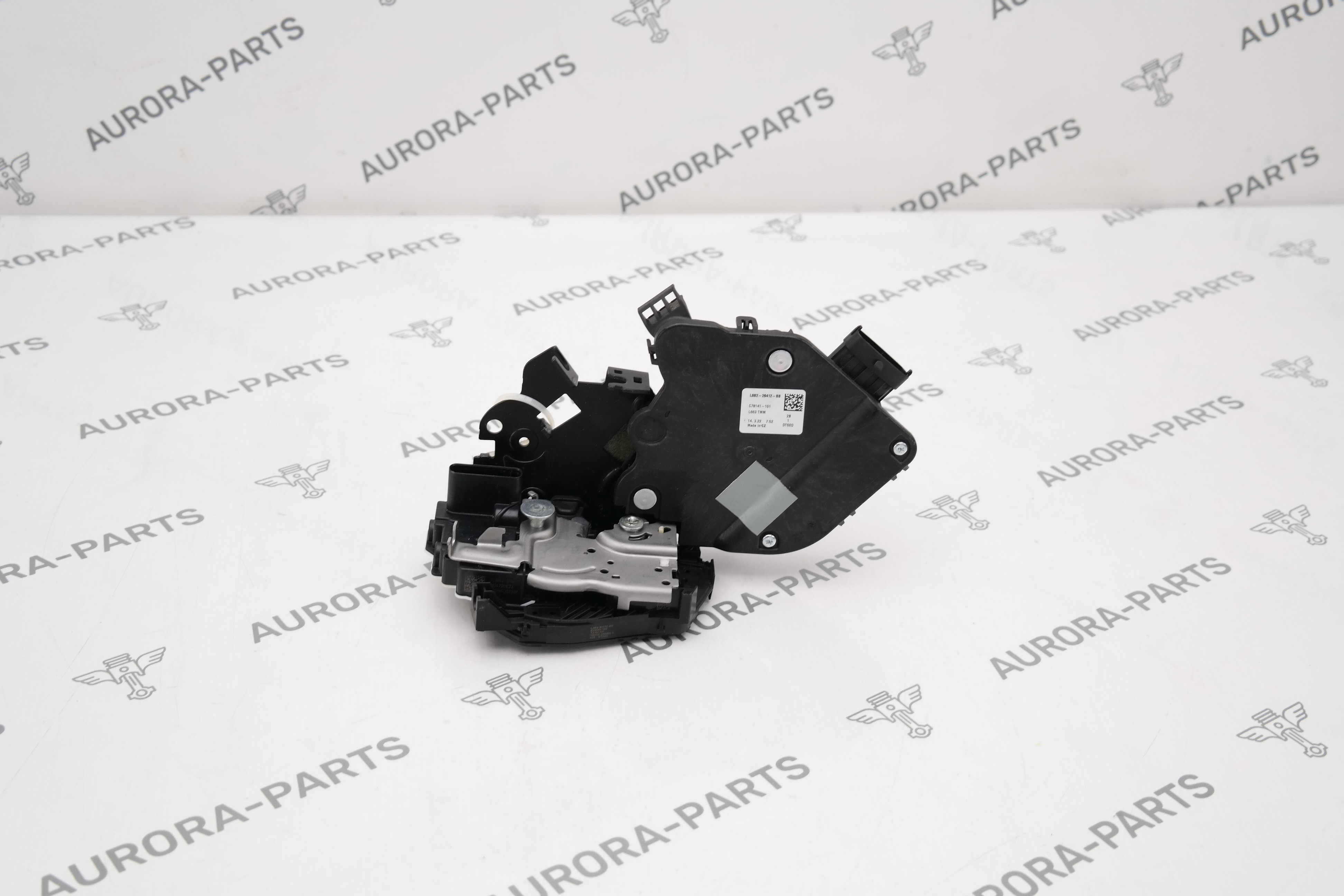 Замок крышки багажника Land Rover Defender