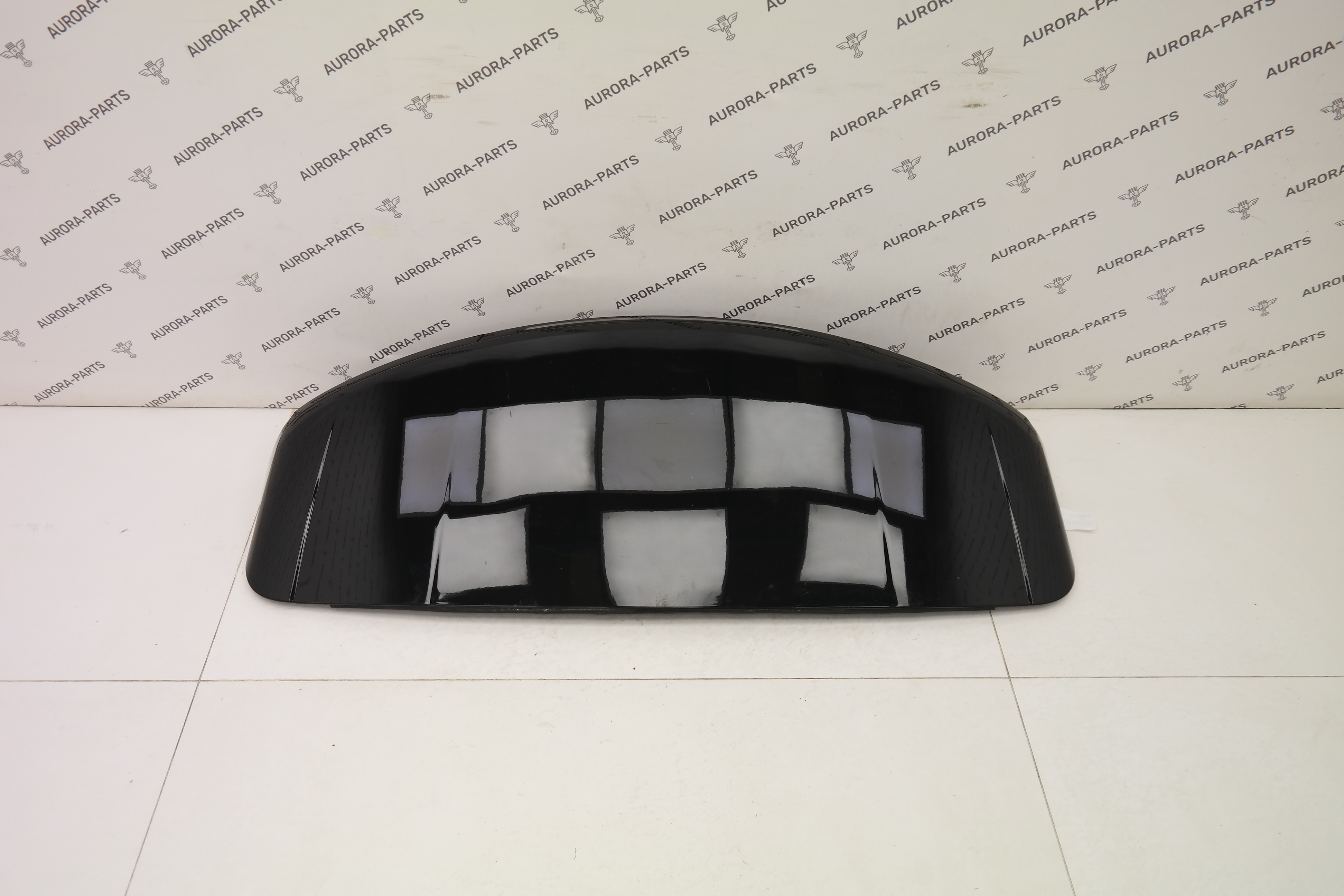 Спойлер крышки багажника Land Rover Range Rover Sport