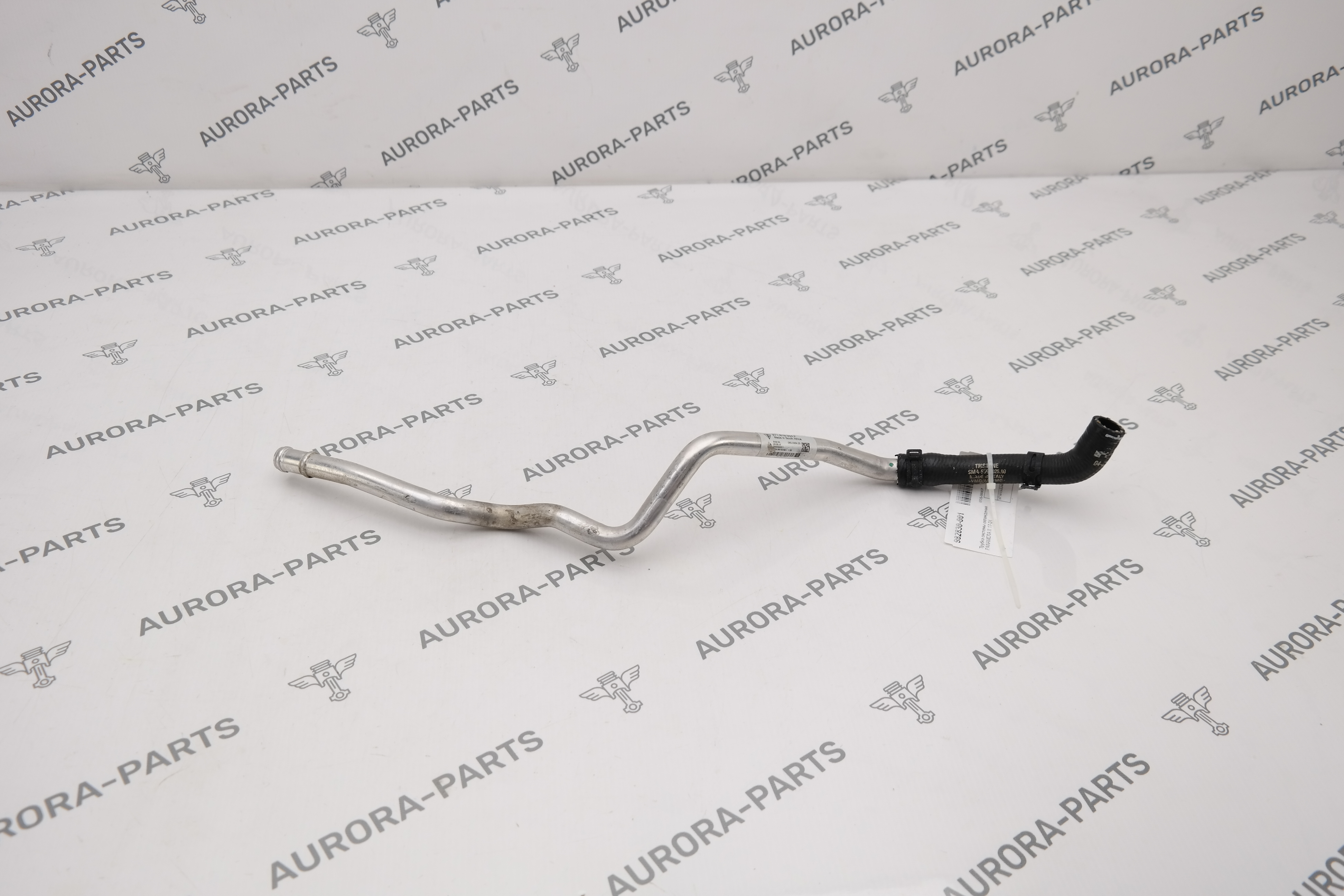 Трубка системы охлаждения Porsche Panamera