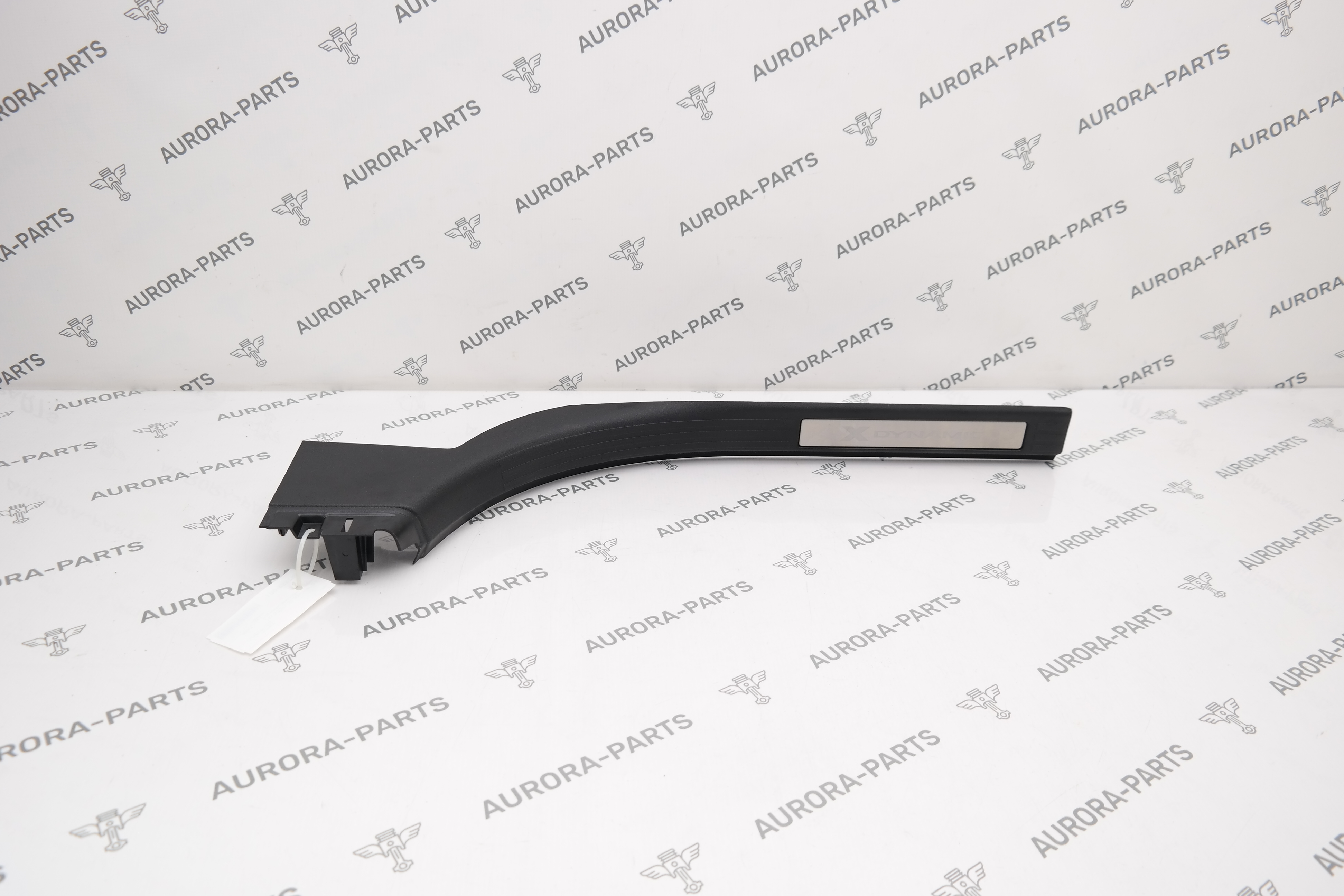 Накладка внутреннего порога RH X-Dynamic Land Rover Defender