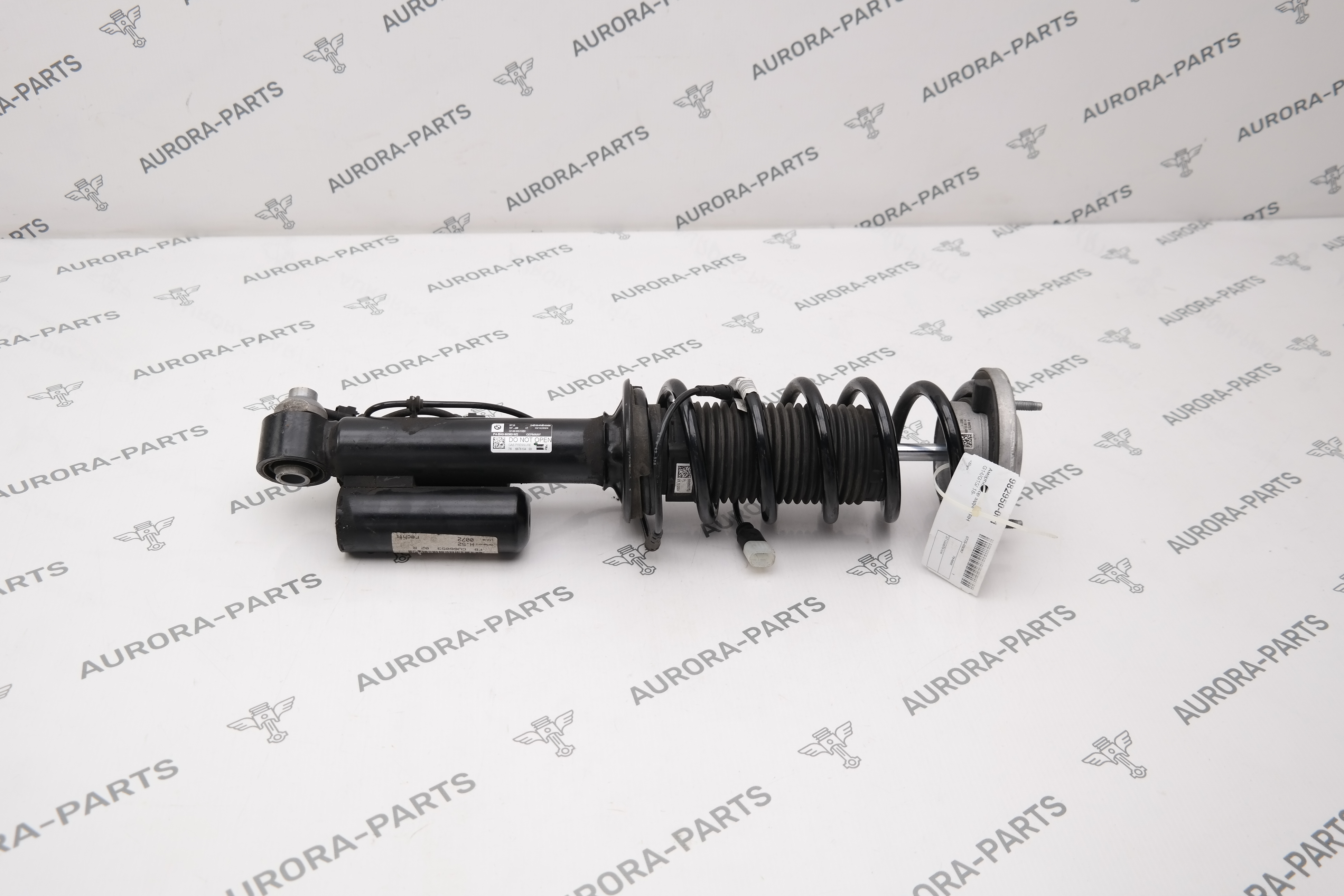 Амортизатор задней подвески в сборе RH 2025г.в. BMW 8-Series