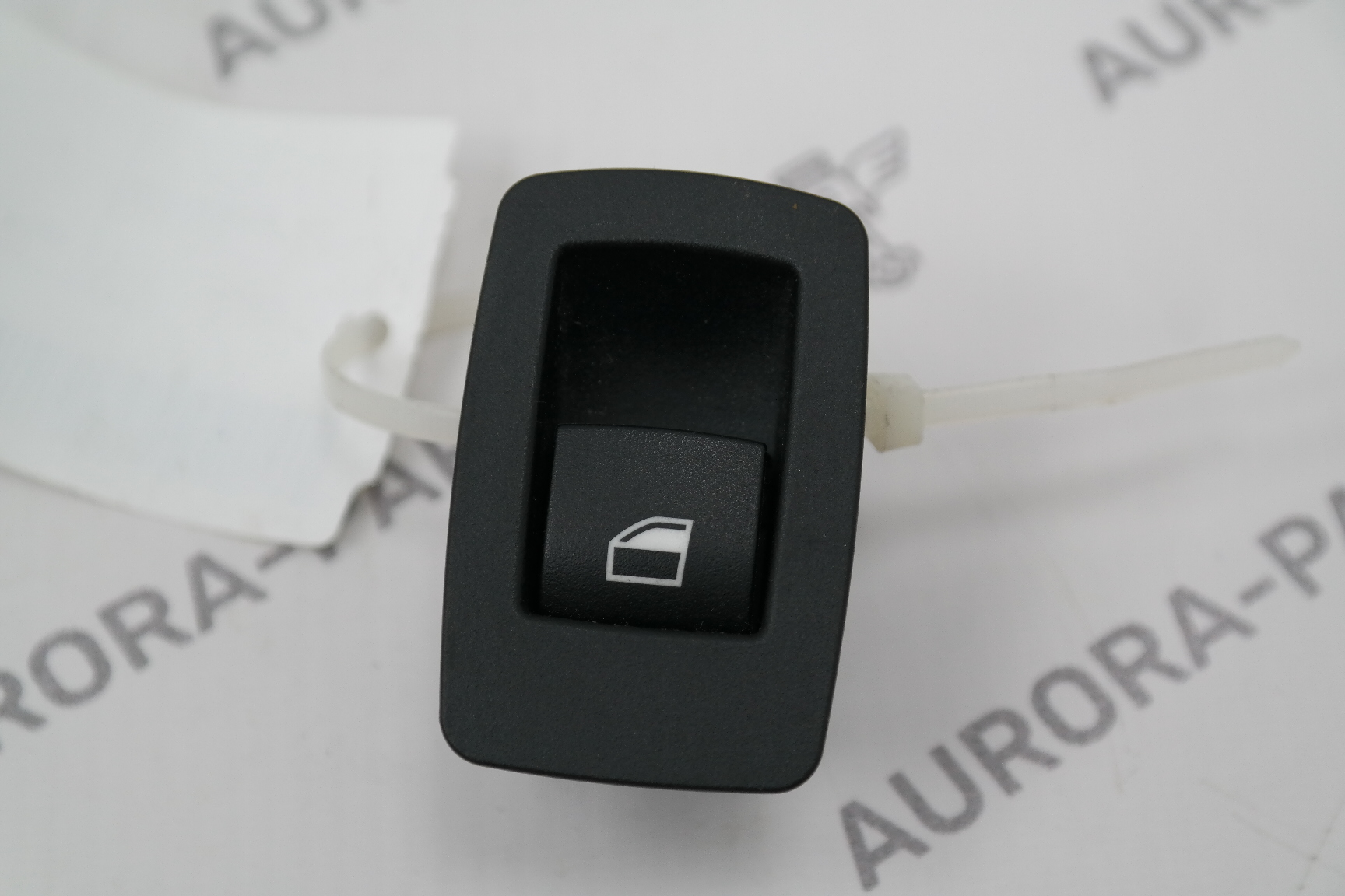 Кнопка стеклоподъемника BMW X3