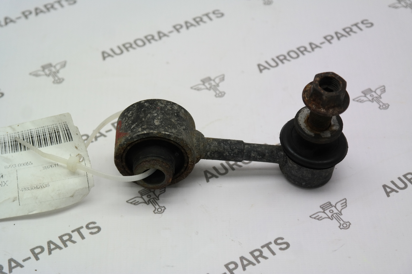 Стойка стабилизатора задней подвески LH=RH Lexus NX 200