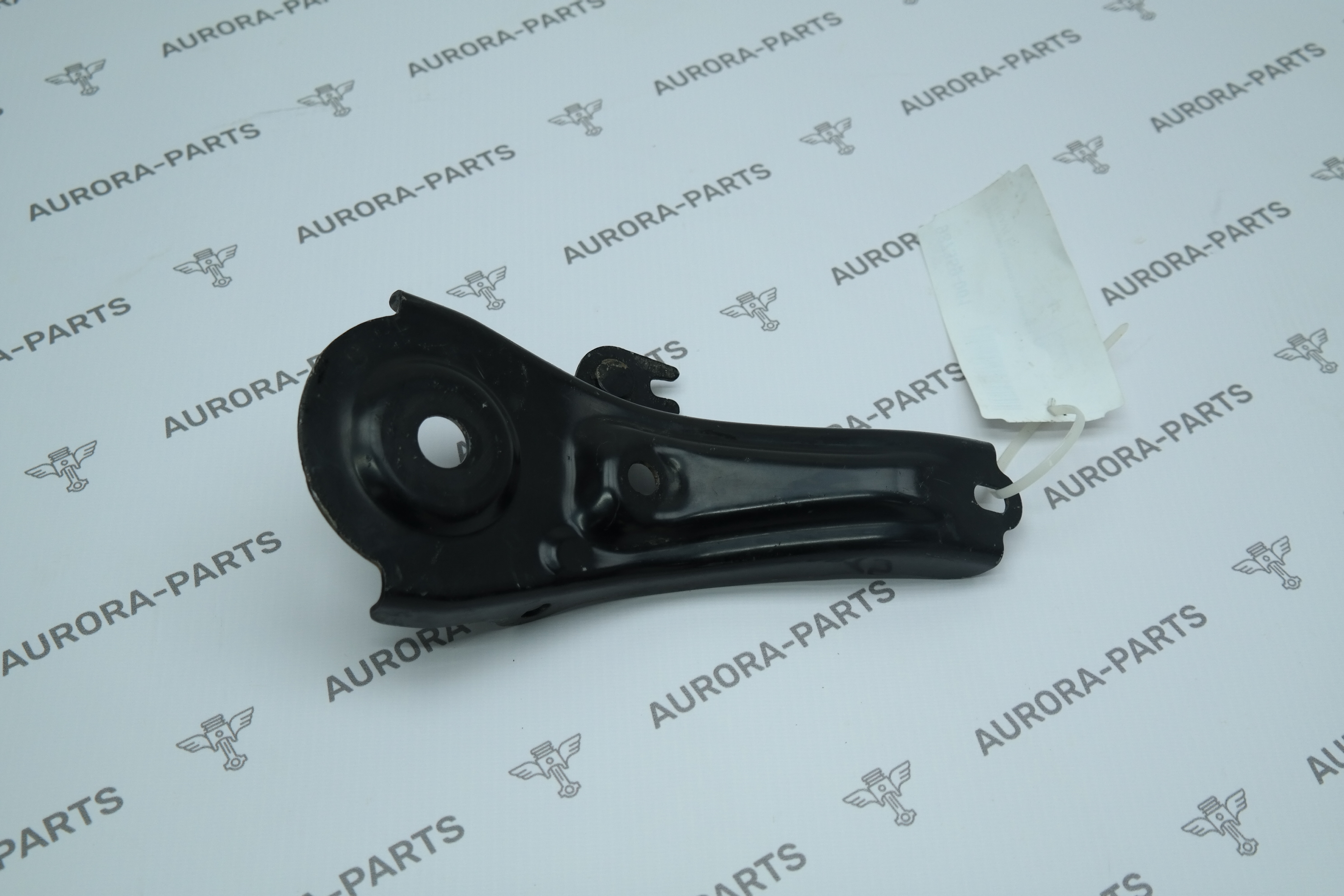 Кронштейн заднего подрамника LH Toyota RAV 4 