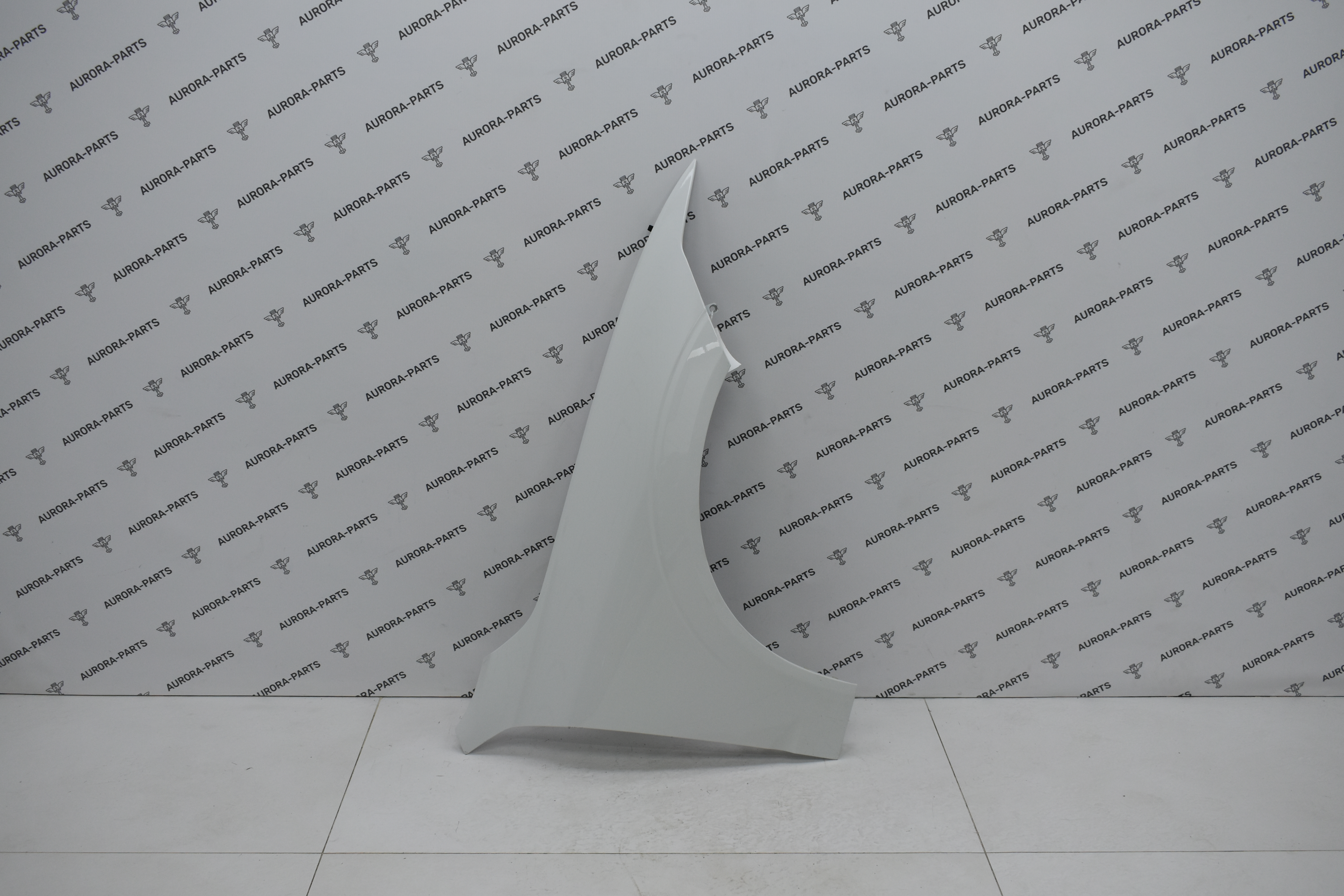 Крыло переднее RH Volvo XC60