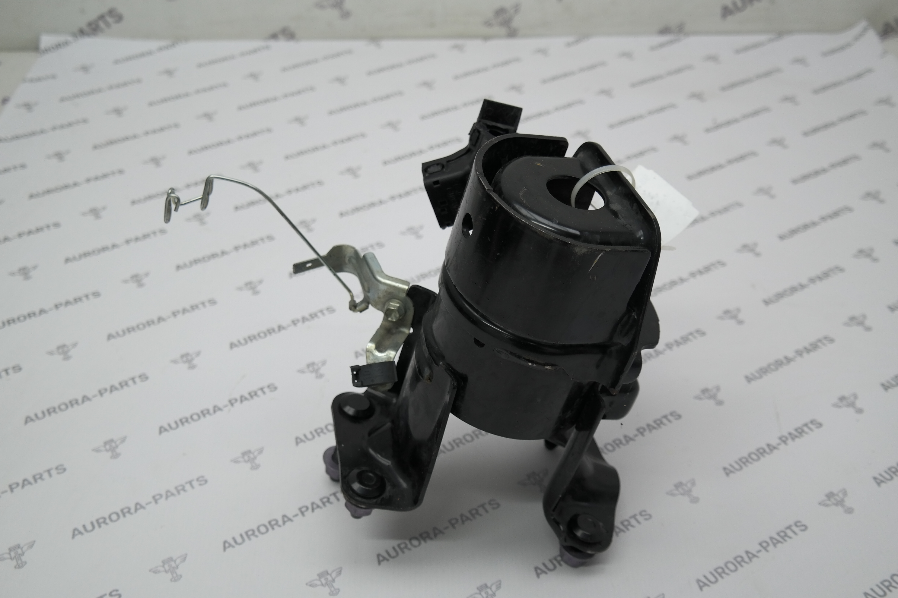 Подушка двигателя задняя Toyota RAV 4